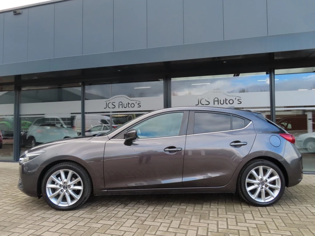 Hoofdafbeelding Mazda 3