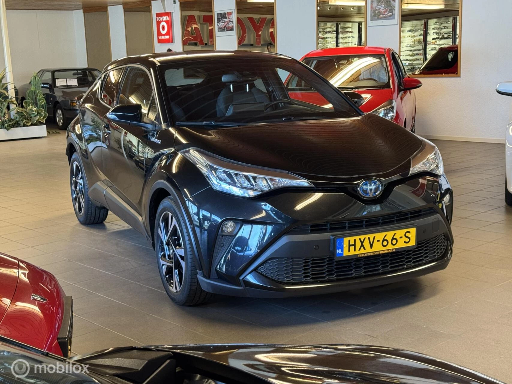 Hoofdafbeelding Toyota C-HR
