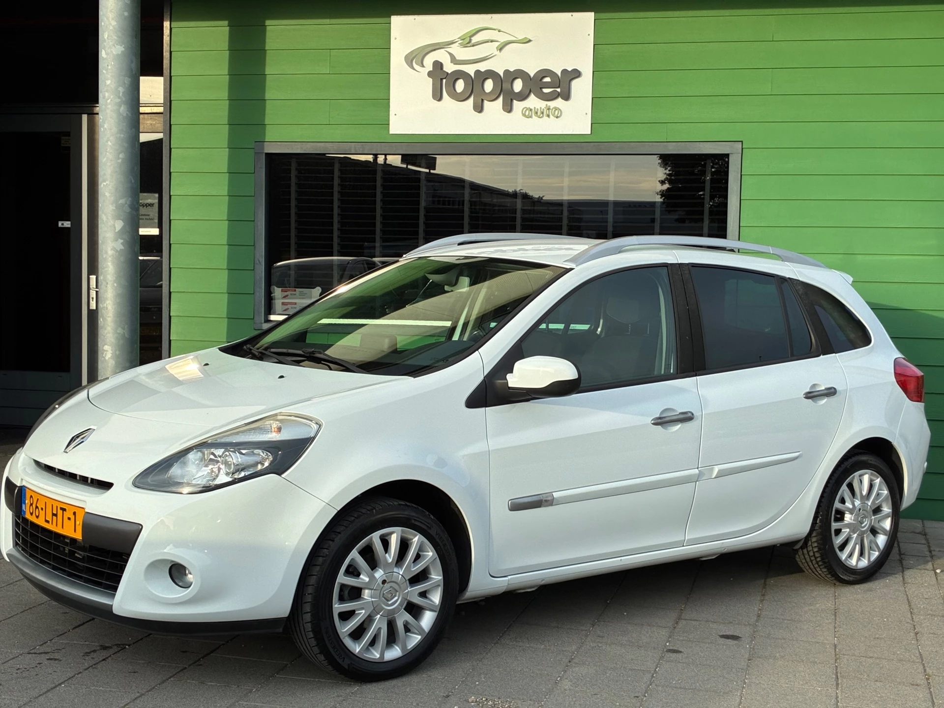 Hoofdafbeelding Renault Clio