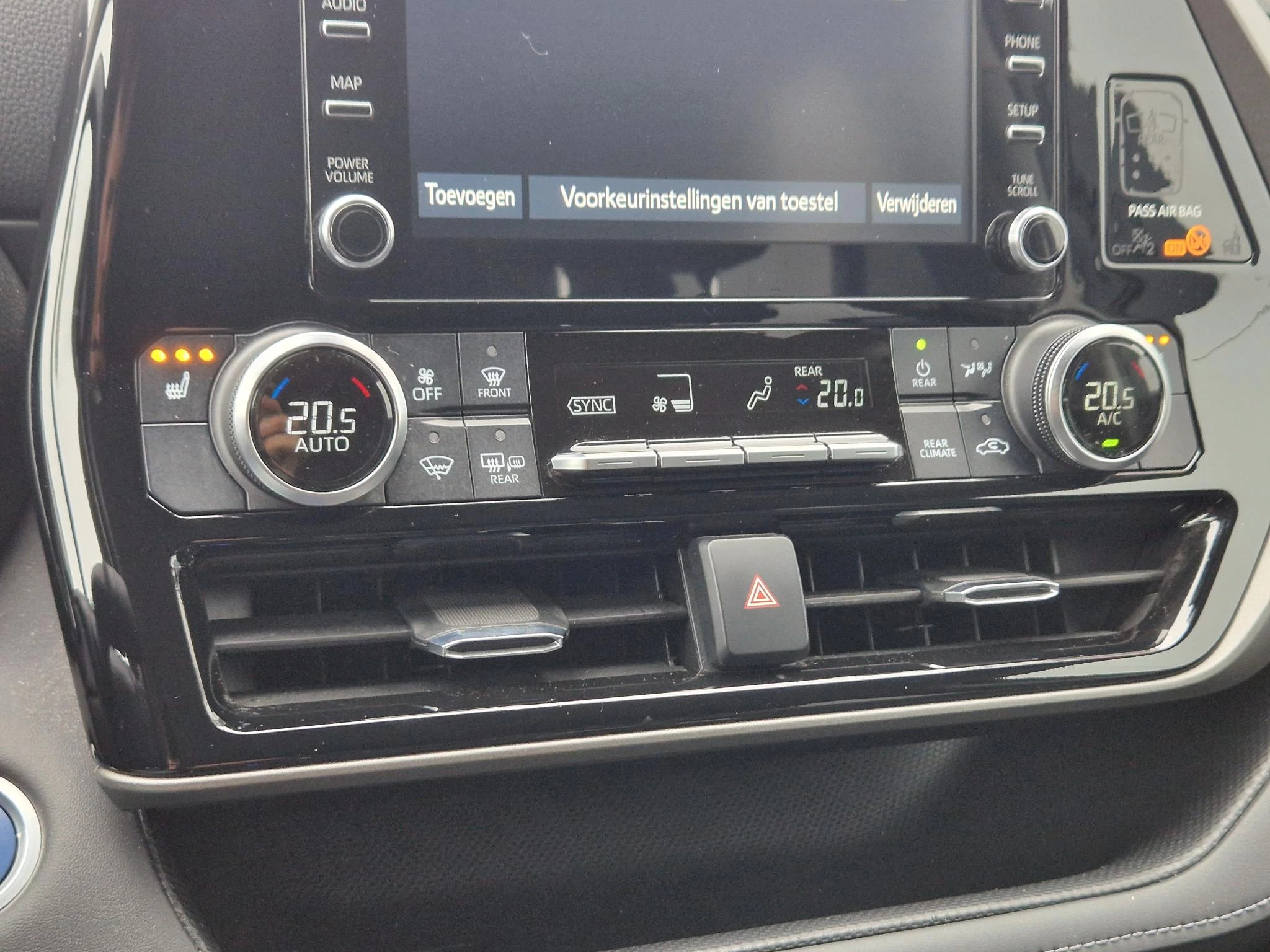 Hoofdafbeelding Toyota Highlander