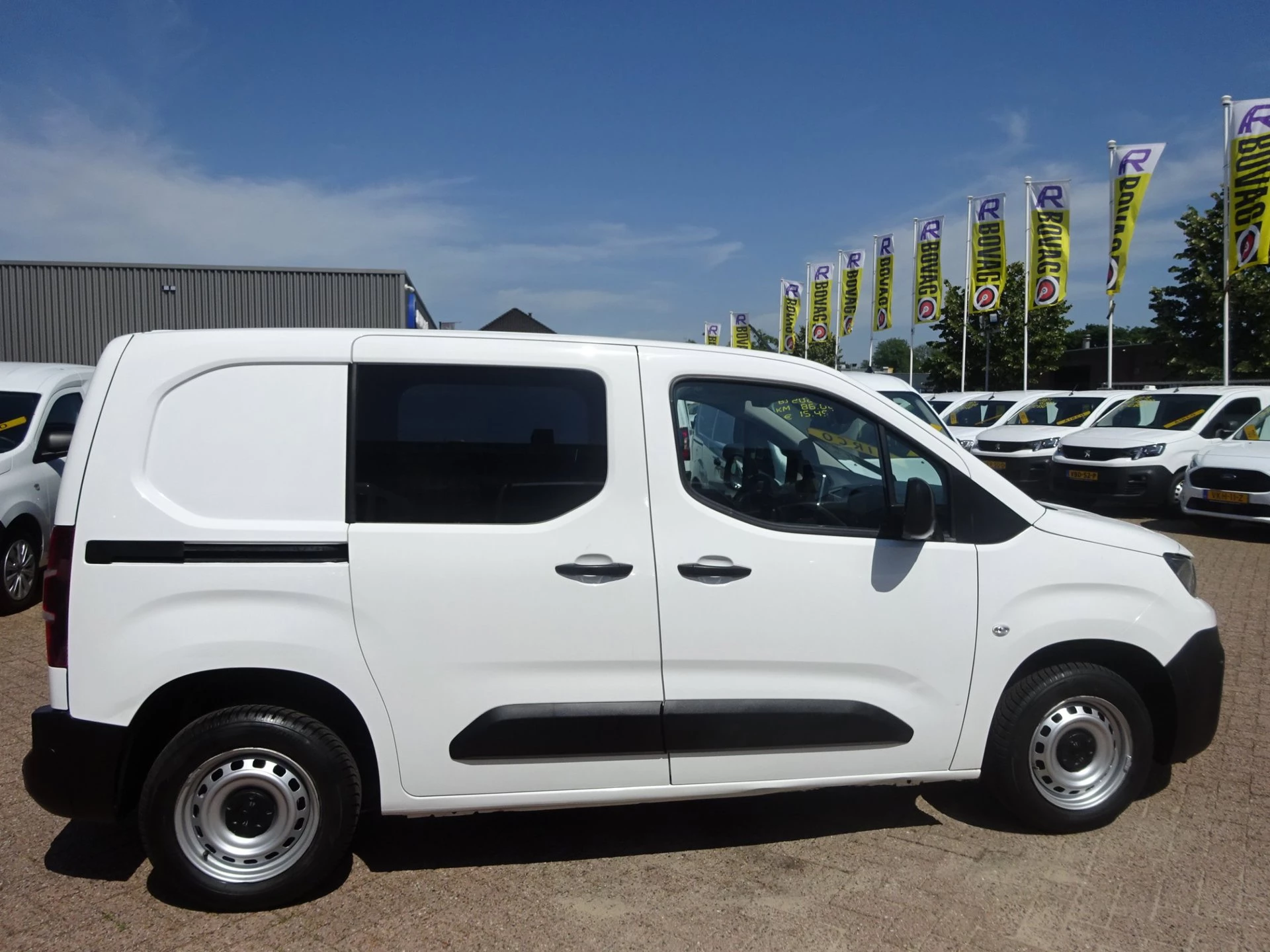 Hoofdafbeelding Peugeot Partner