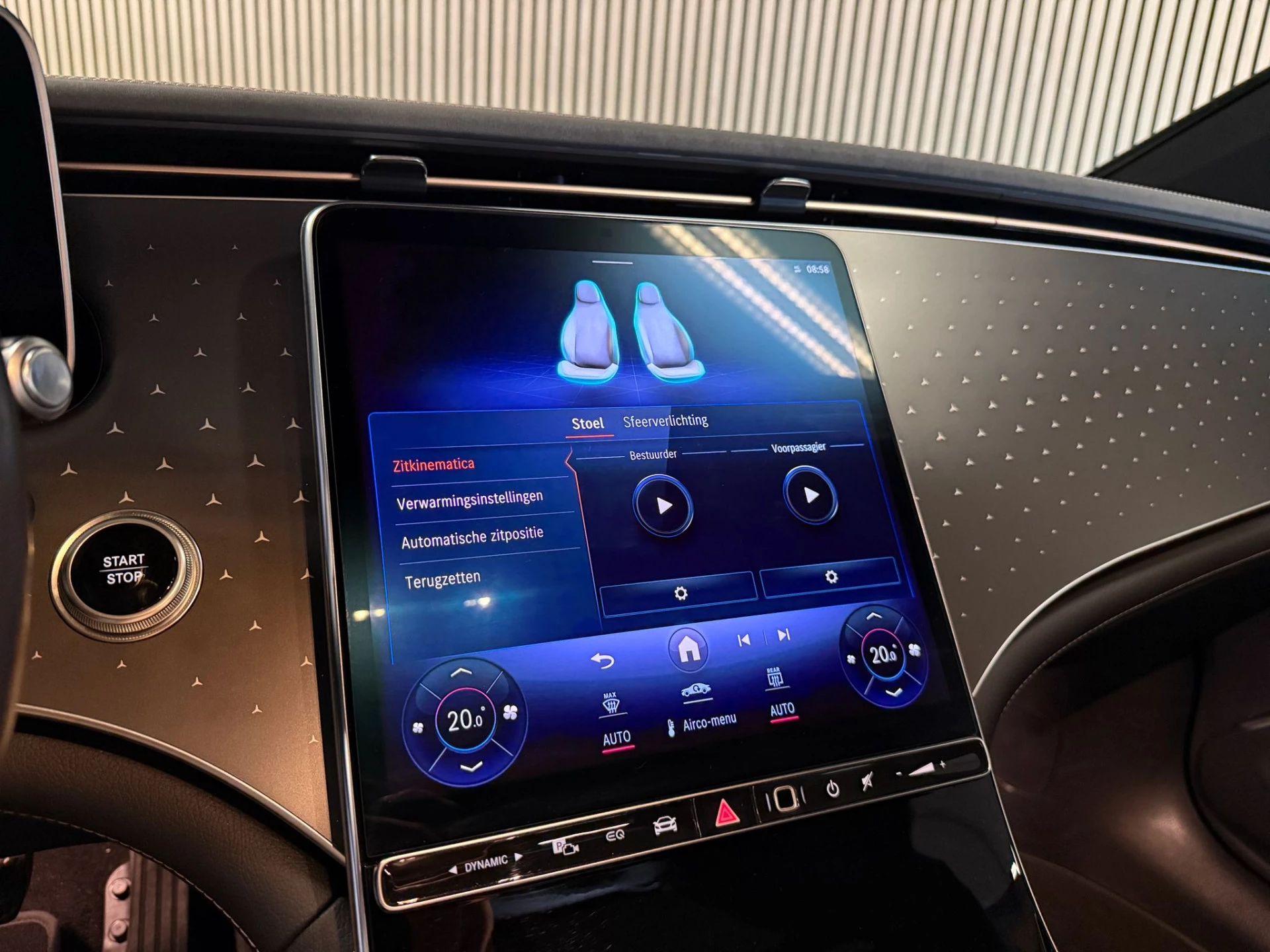 Hoofdafbeelding Mercedes-Benz EQS