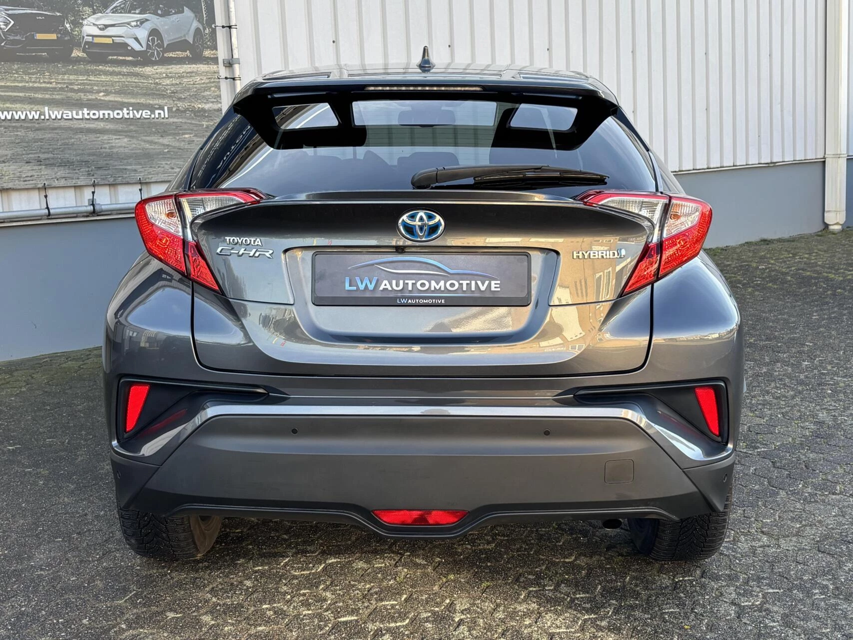 Hoofdafbeelding Toyota C-HR