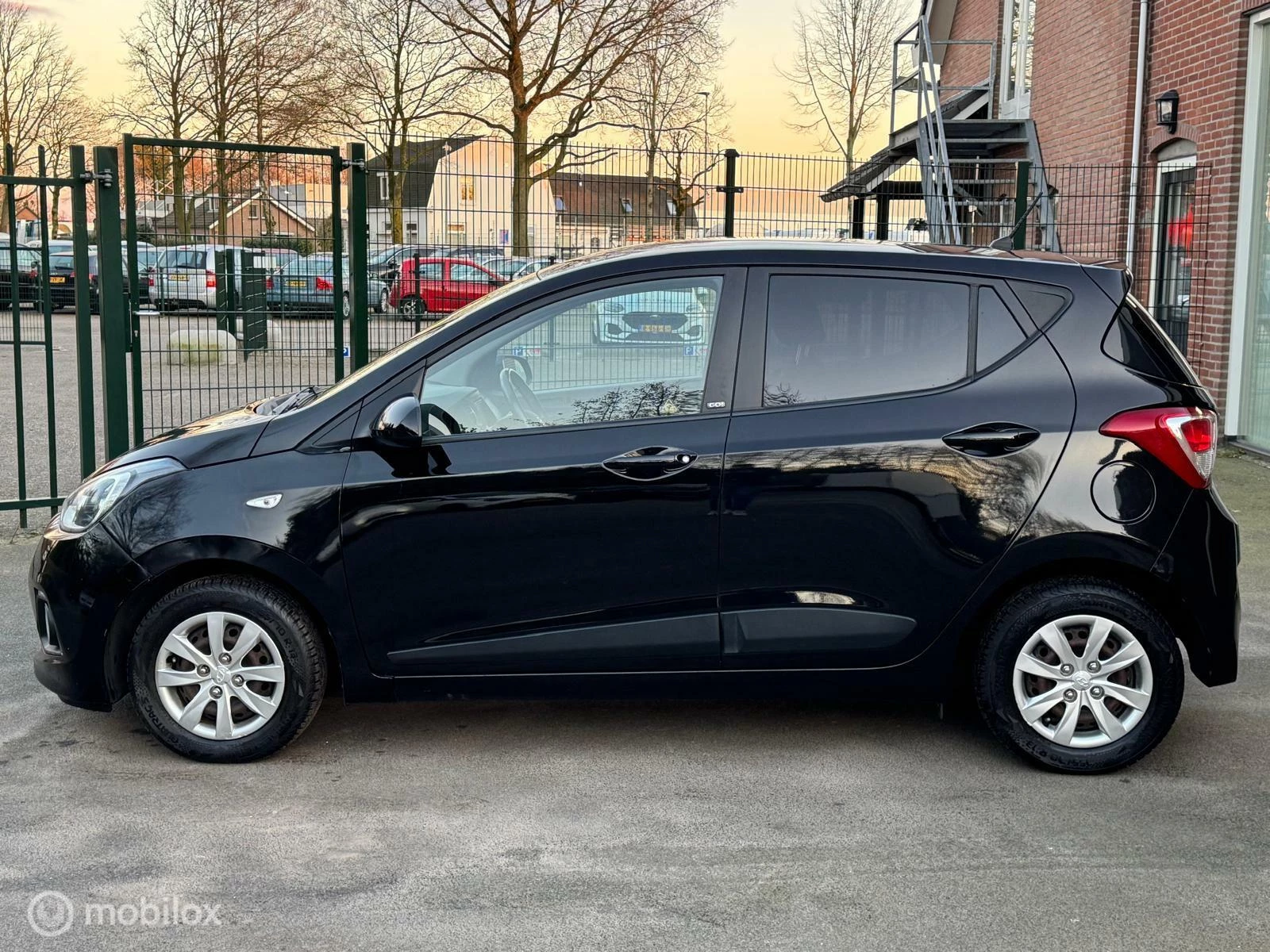 Hoofdafbeelding Hyundai i10