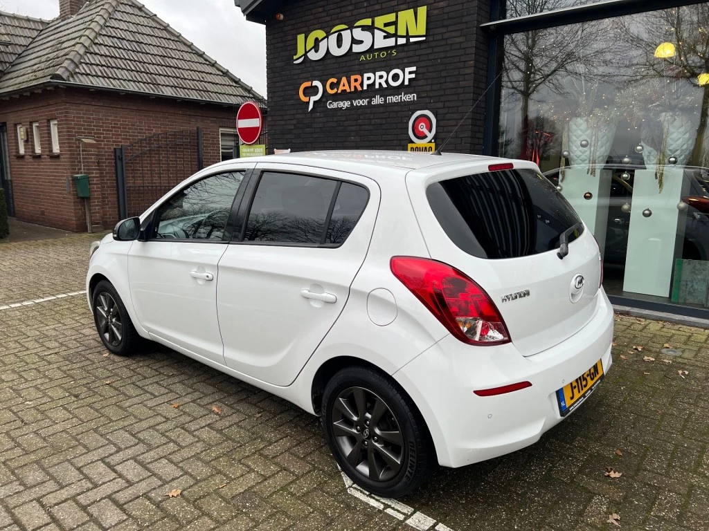 Hoofdafbeelding Hyundai i20