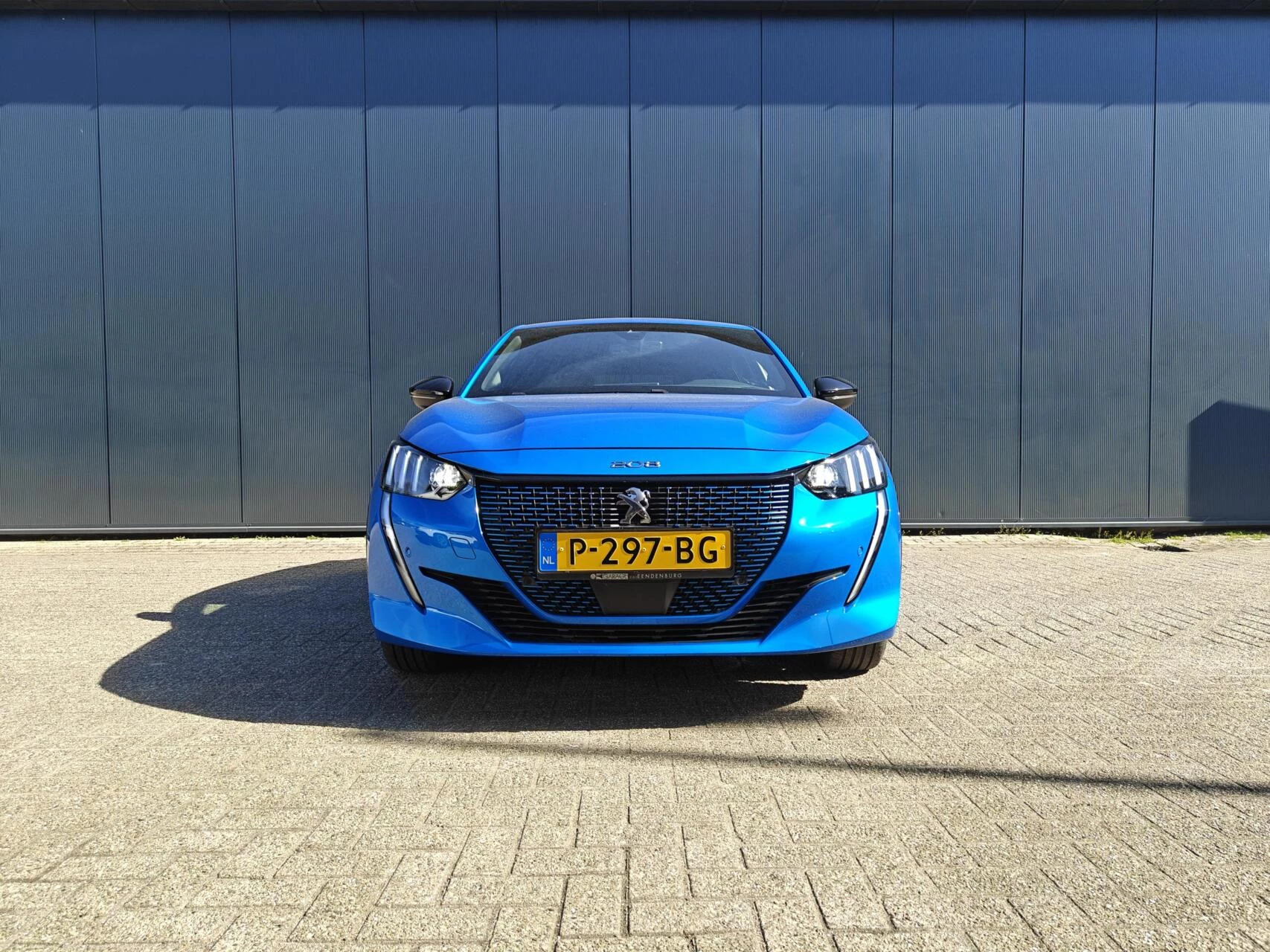 Hoofdafbeelding Peugeot e-208