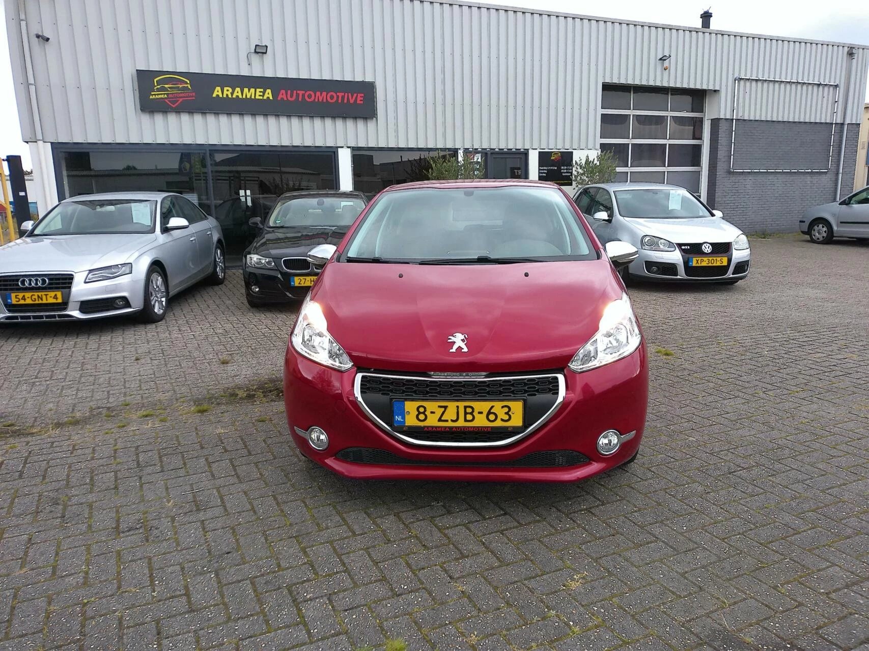 Hoofdafbeelding Peugeot 208