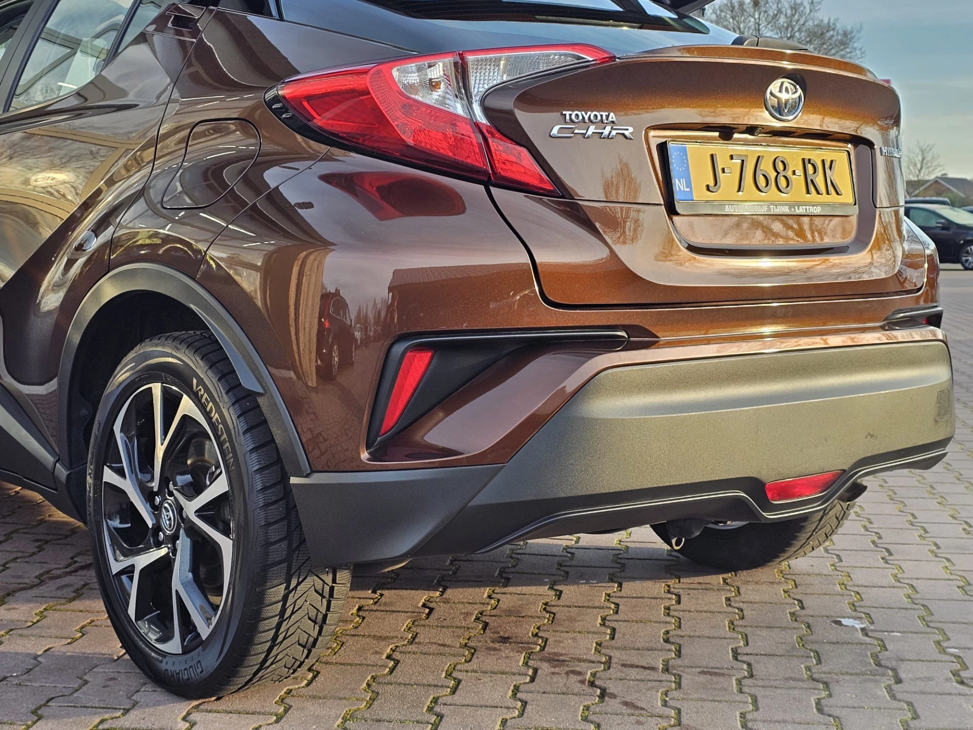 Hoofdafbeelding Toyota C-HR