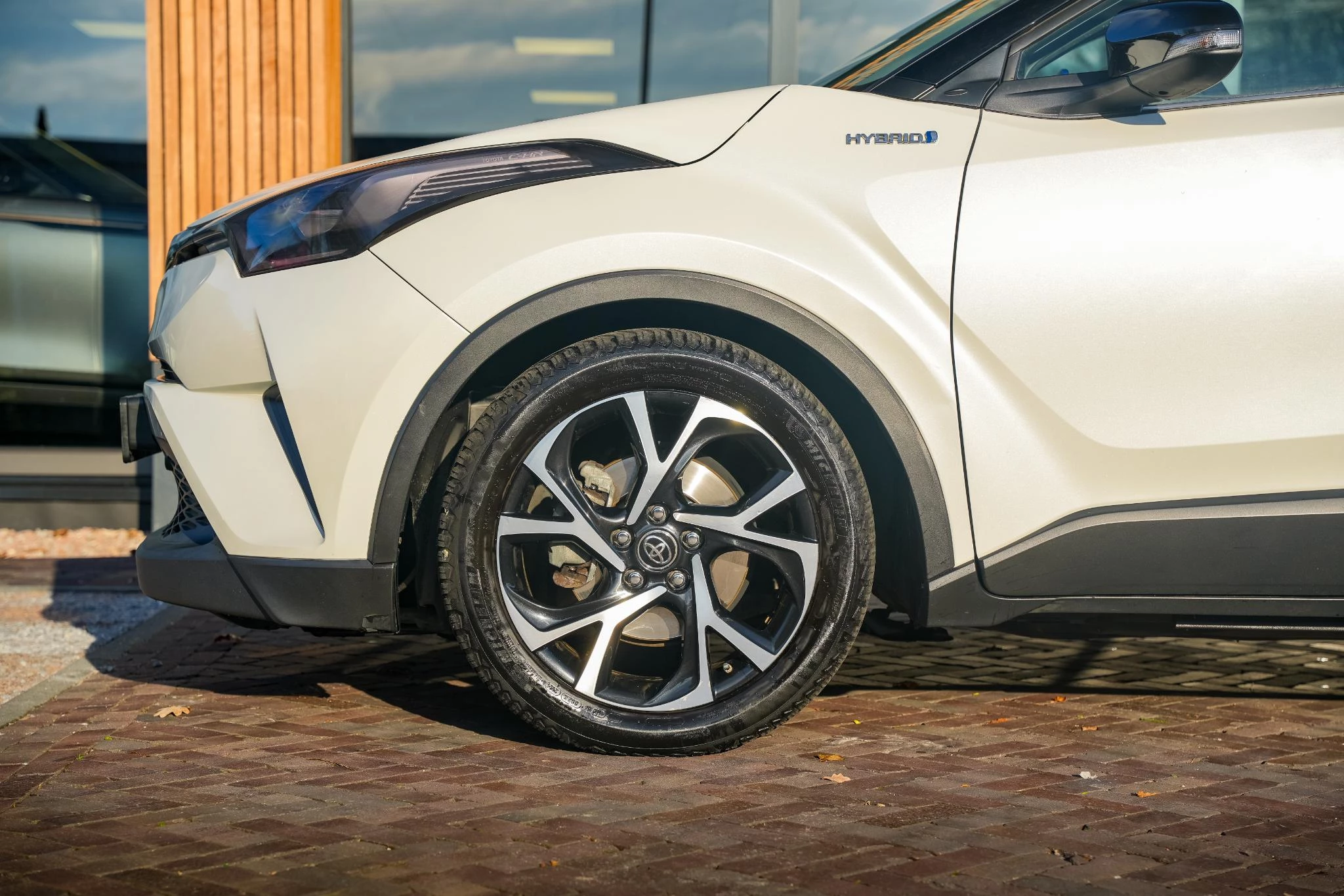 Hoofdafbeelding Toyota C-HR