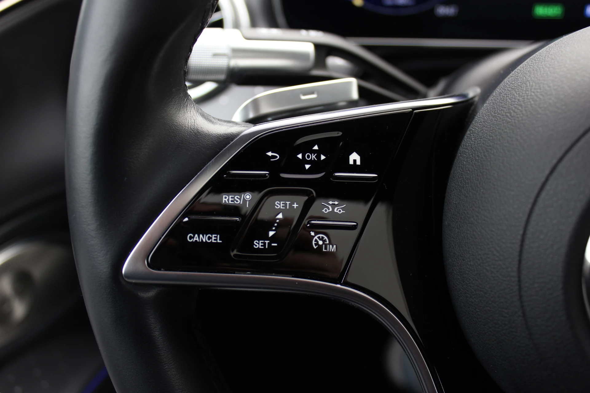 Hoofdafbeelding Mercedes-Benz EQS