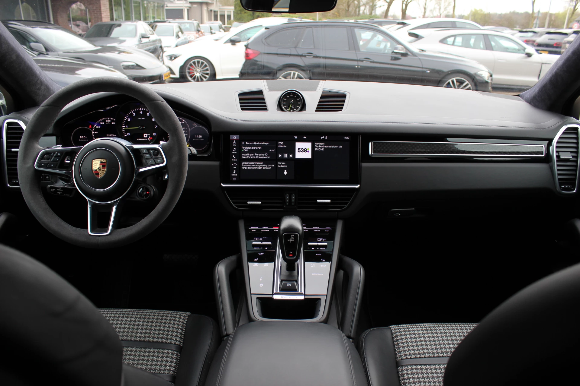 Hoofdafbeelding Porsche Cayenne