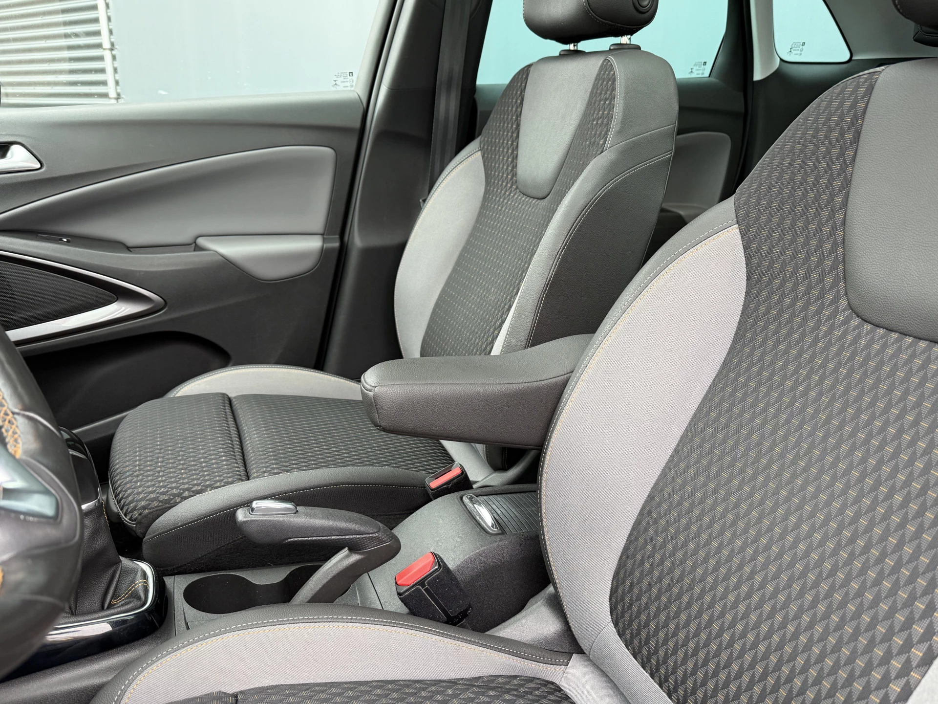 Hoofdafbeelding Opel Crossland X