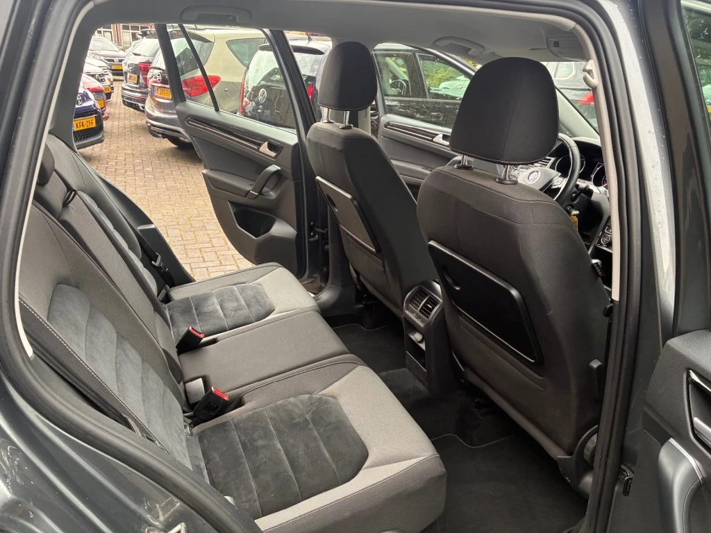 Hoofdafbeelding Volkswagen Golf Sportsvan