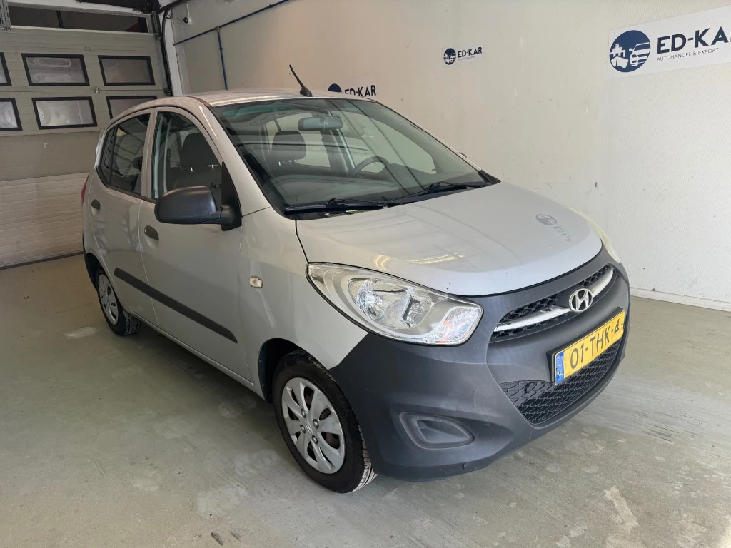 Hoofdafbeelding Hyundai i10