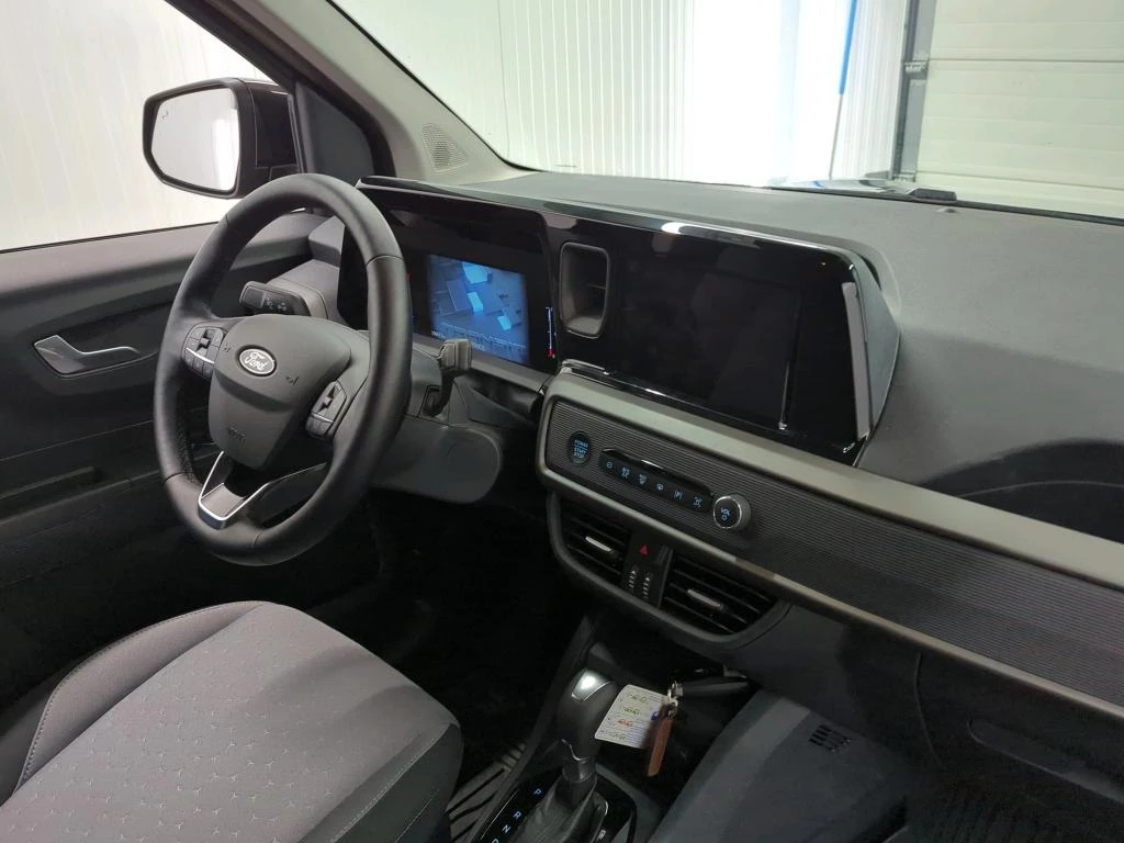 Hoofdafbeelding Ford Transit Courier