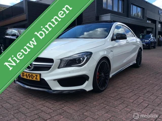 Mercedes CLA-klasse AMG 45 4MATIC Edition 1 Schaal St Panorama