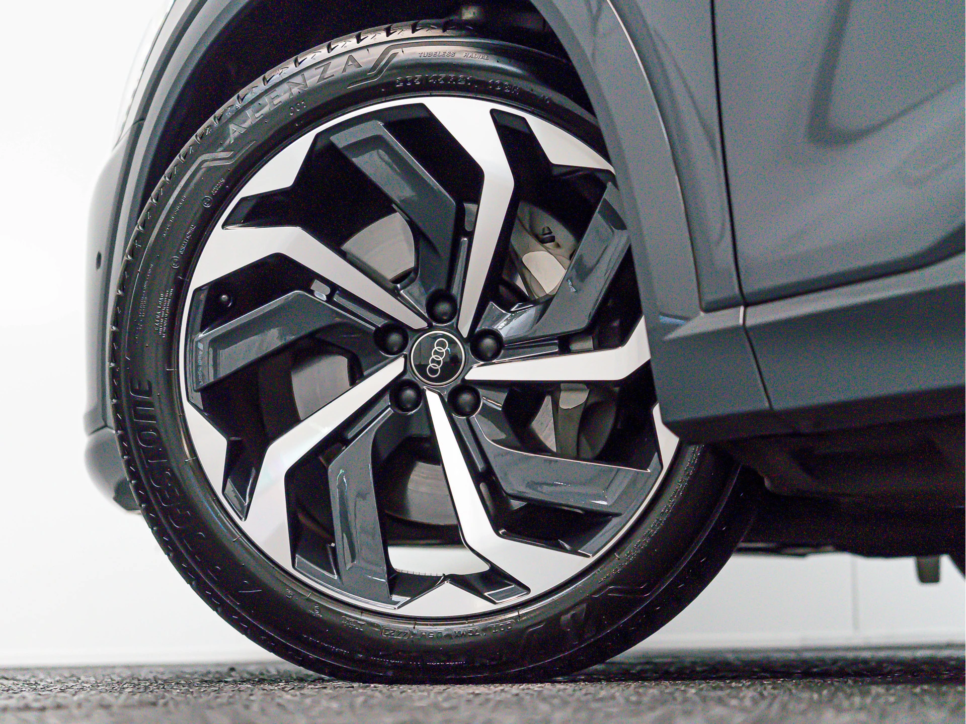 Hoofdafbeelding Audi Q8 Sportback e-tron
