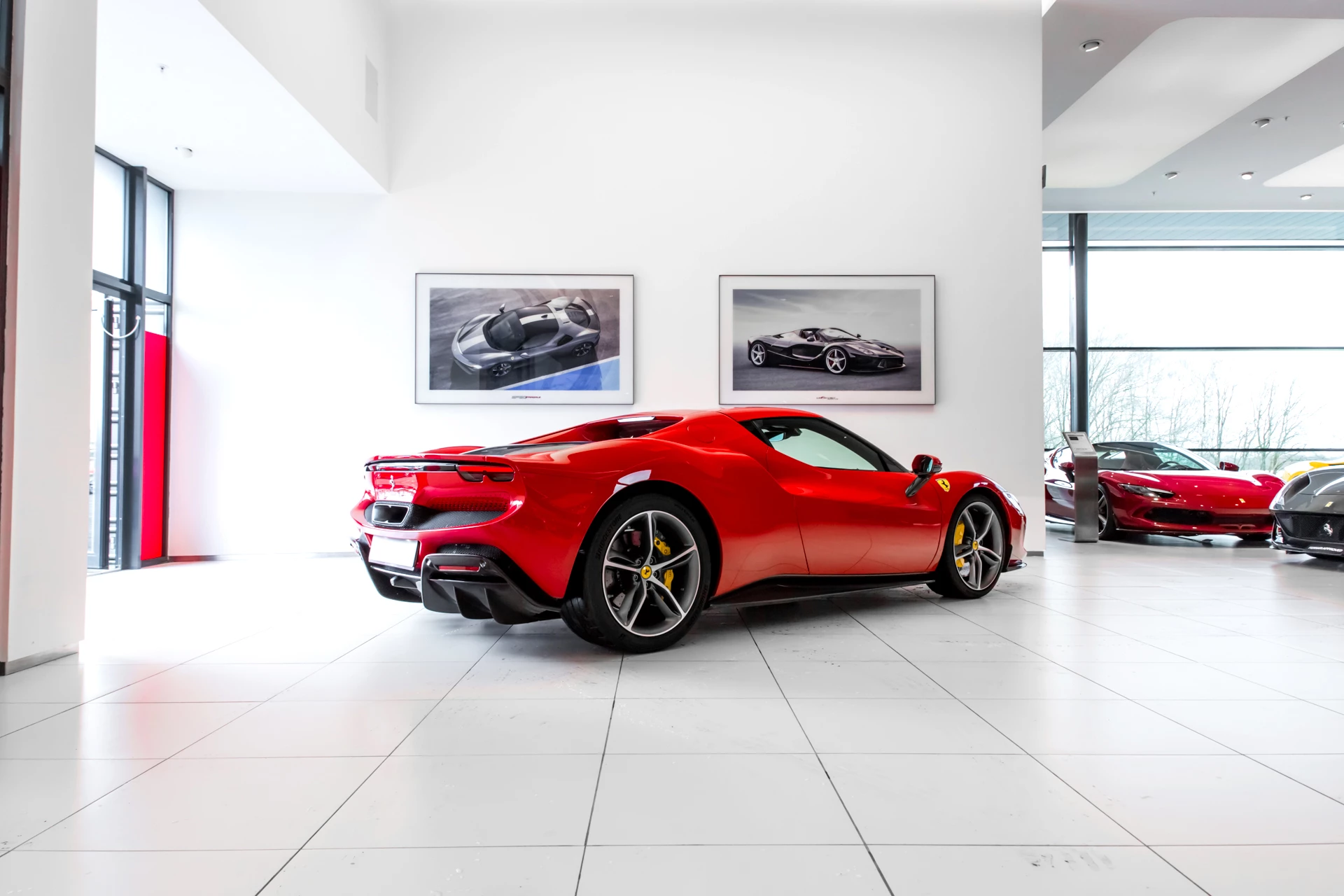 Hoofdafbeelding Ferrari 296