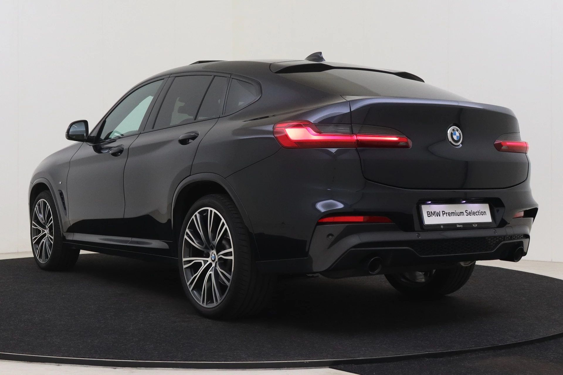 Hoofdafbeelding BMW X4