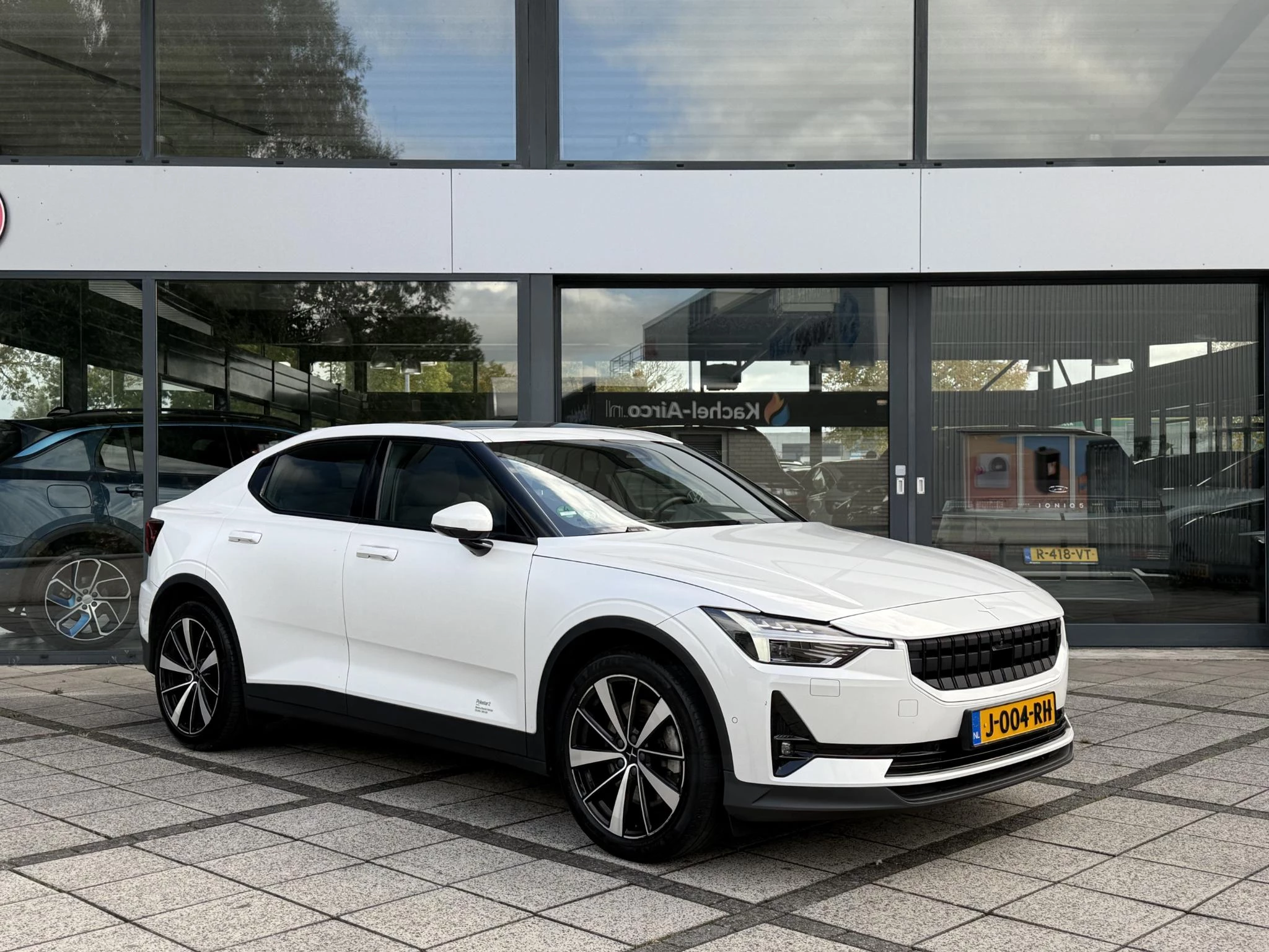 Hoofdafbeelding Polestar 2