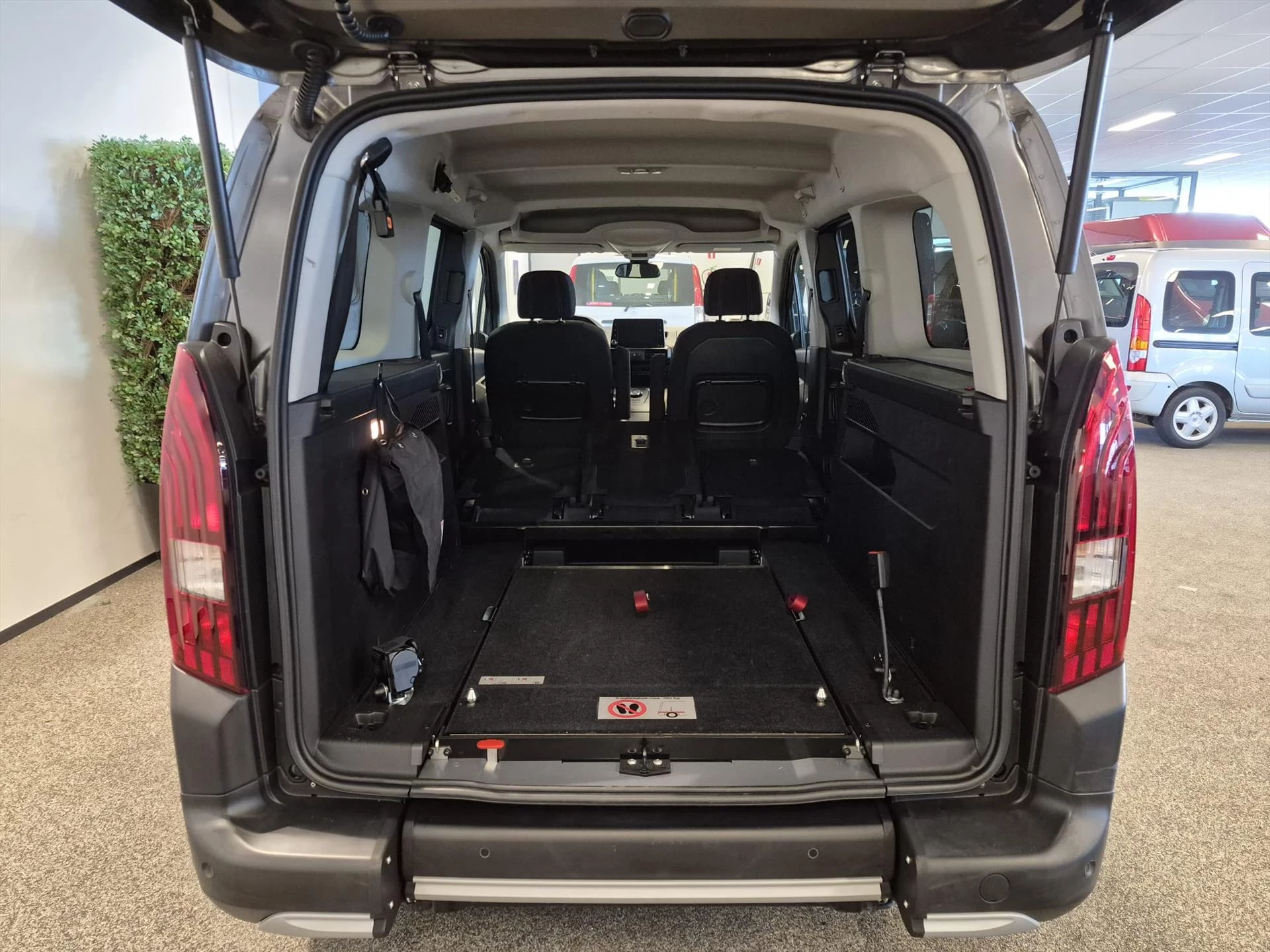 Hoofdafbeelding Peugeot Rifter