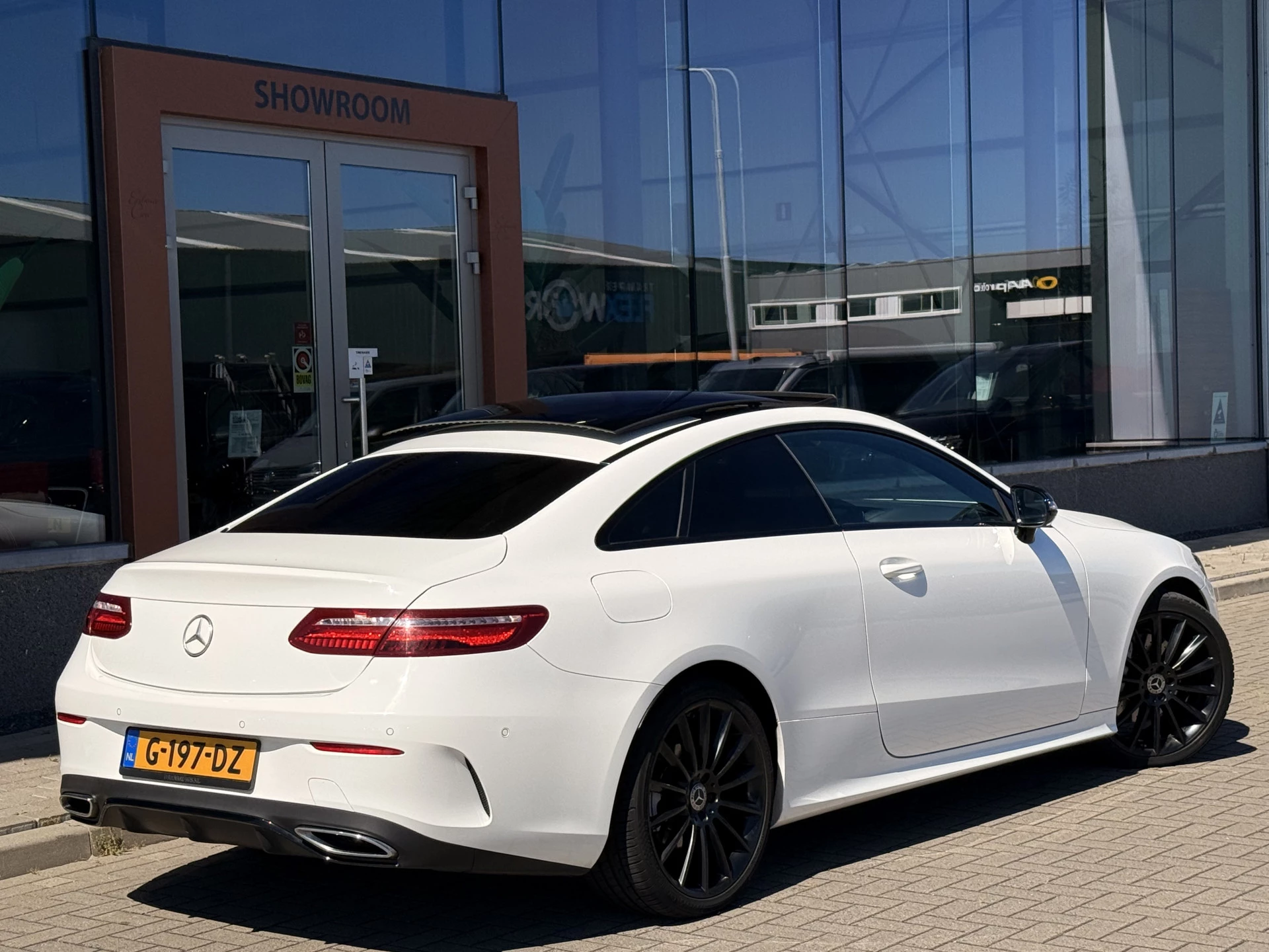Hoofdafbeelding Mercedes-Benz E-Klasse