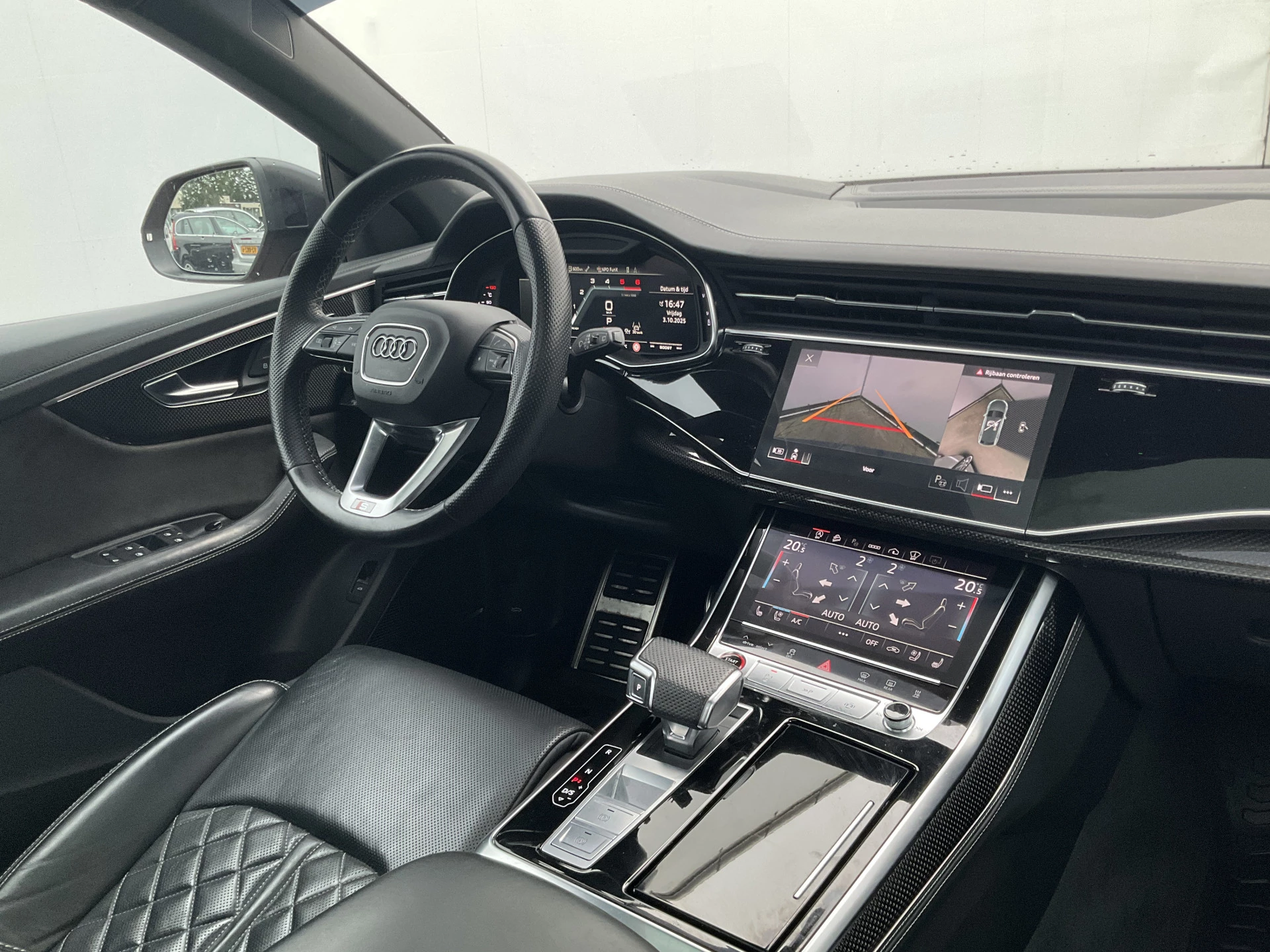 Hoofdafbeelding Audi Q8