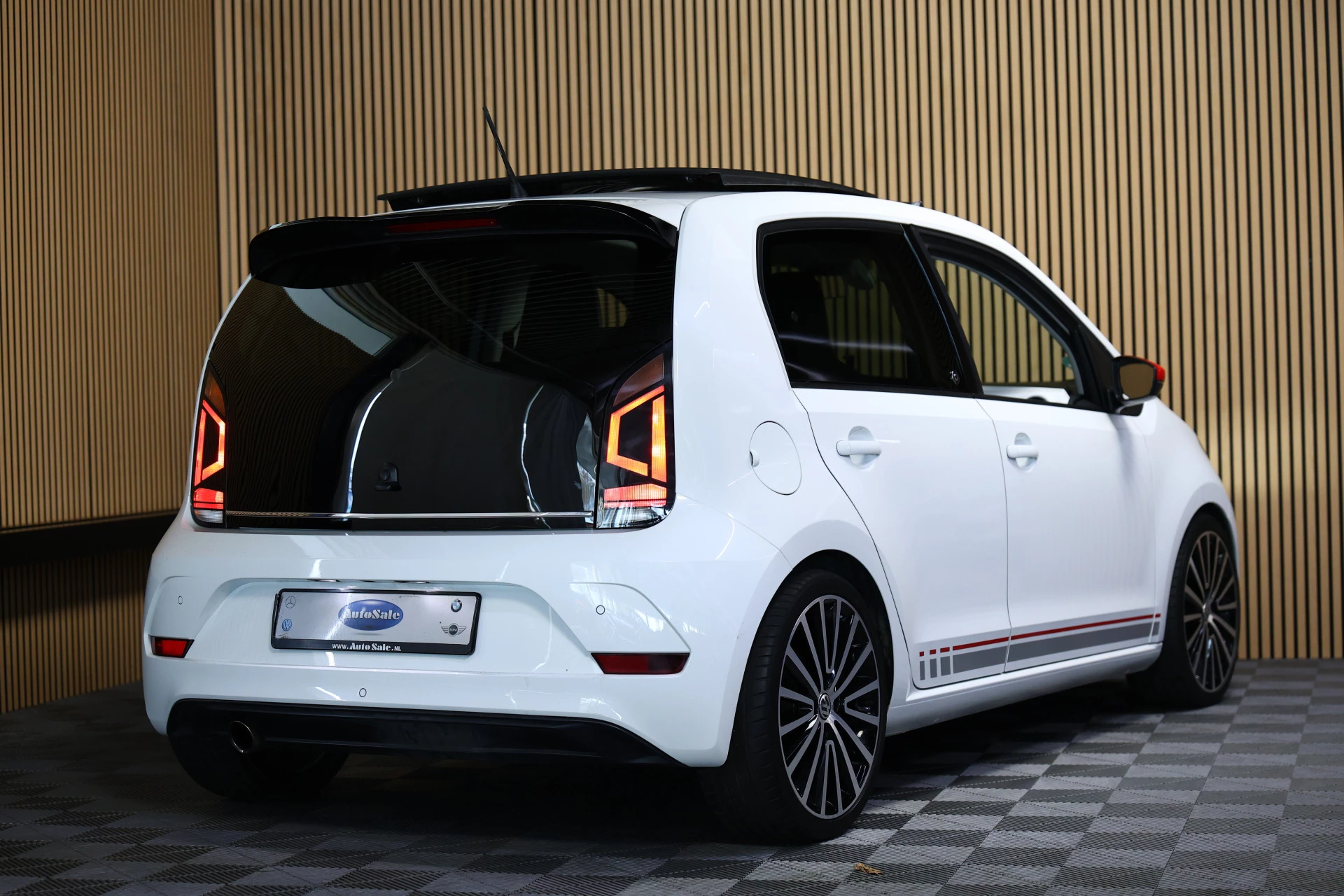 Hoofdafbeelding Volkswagen up!