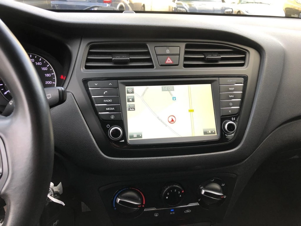 Hoofdafbeelding Hyundai i20