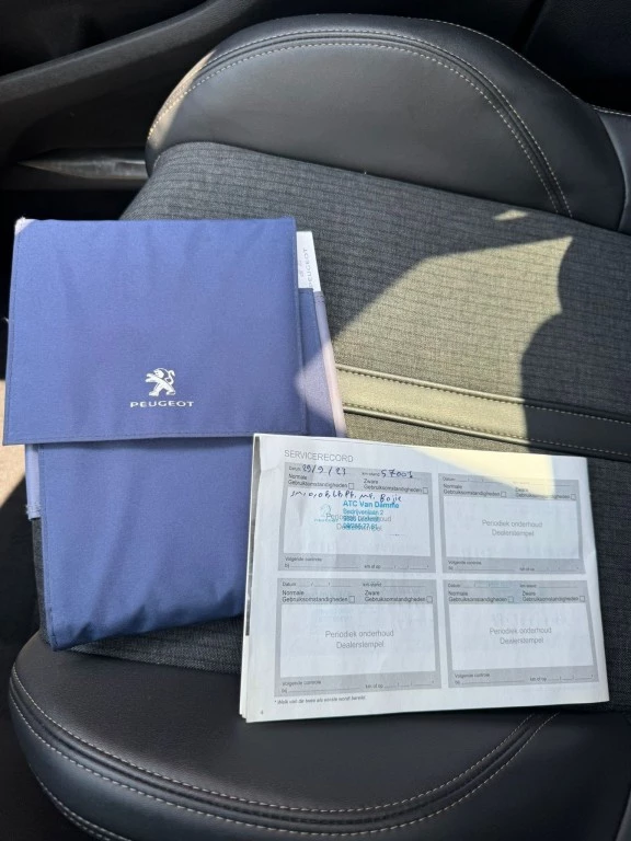 Hoofdafbeelding Peugeot 5008