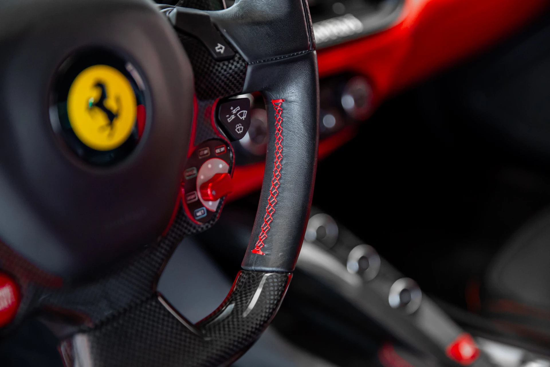 Hoofdafbeelding Ferrari F12
