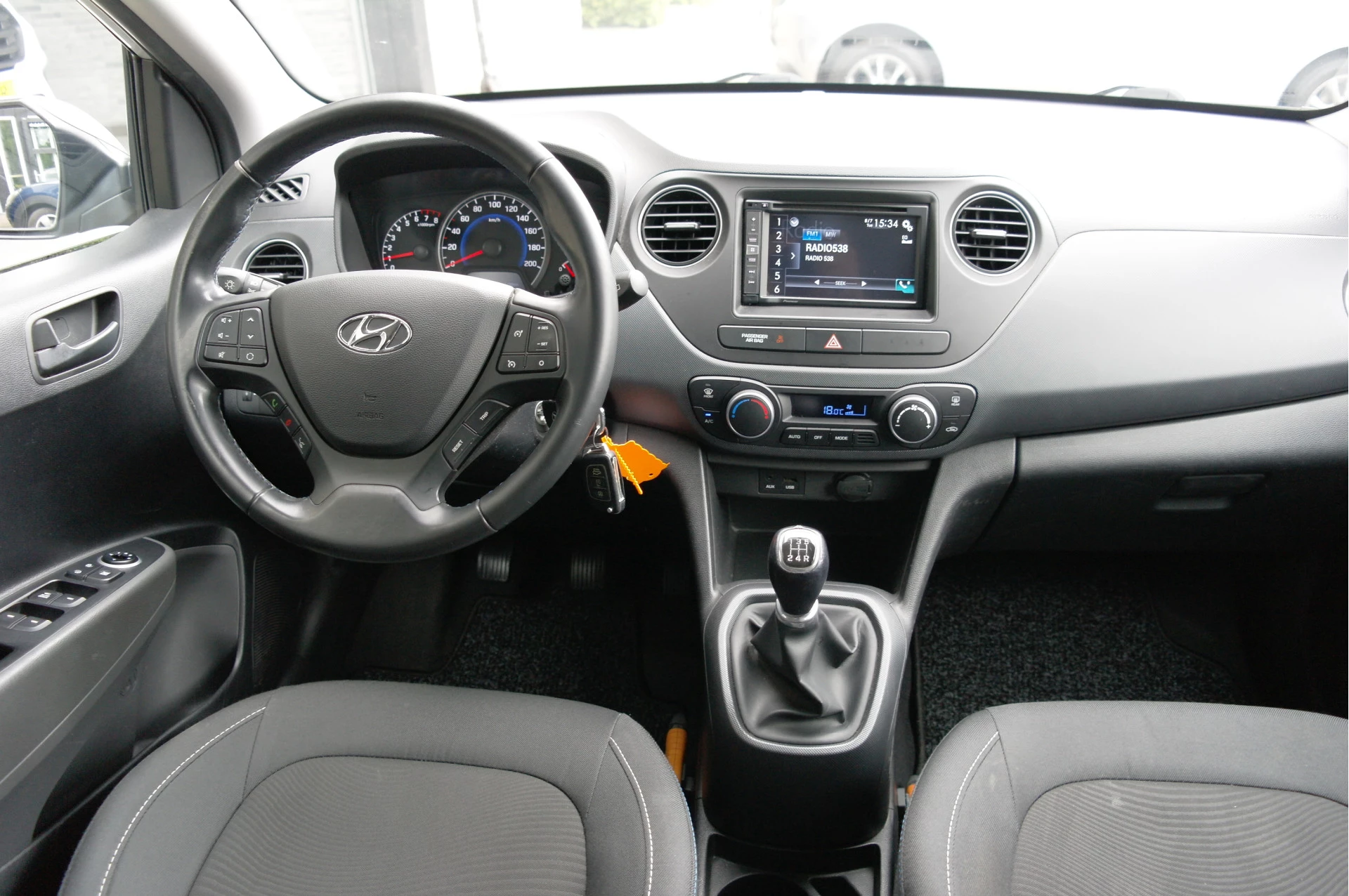 Hoofdafbeelding Hyundai i10