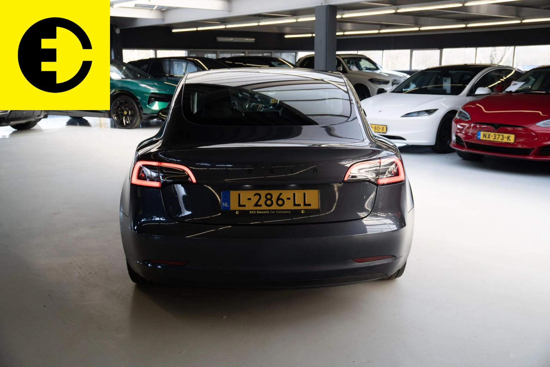 Hoofdafbeelding Tesla Model 3