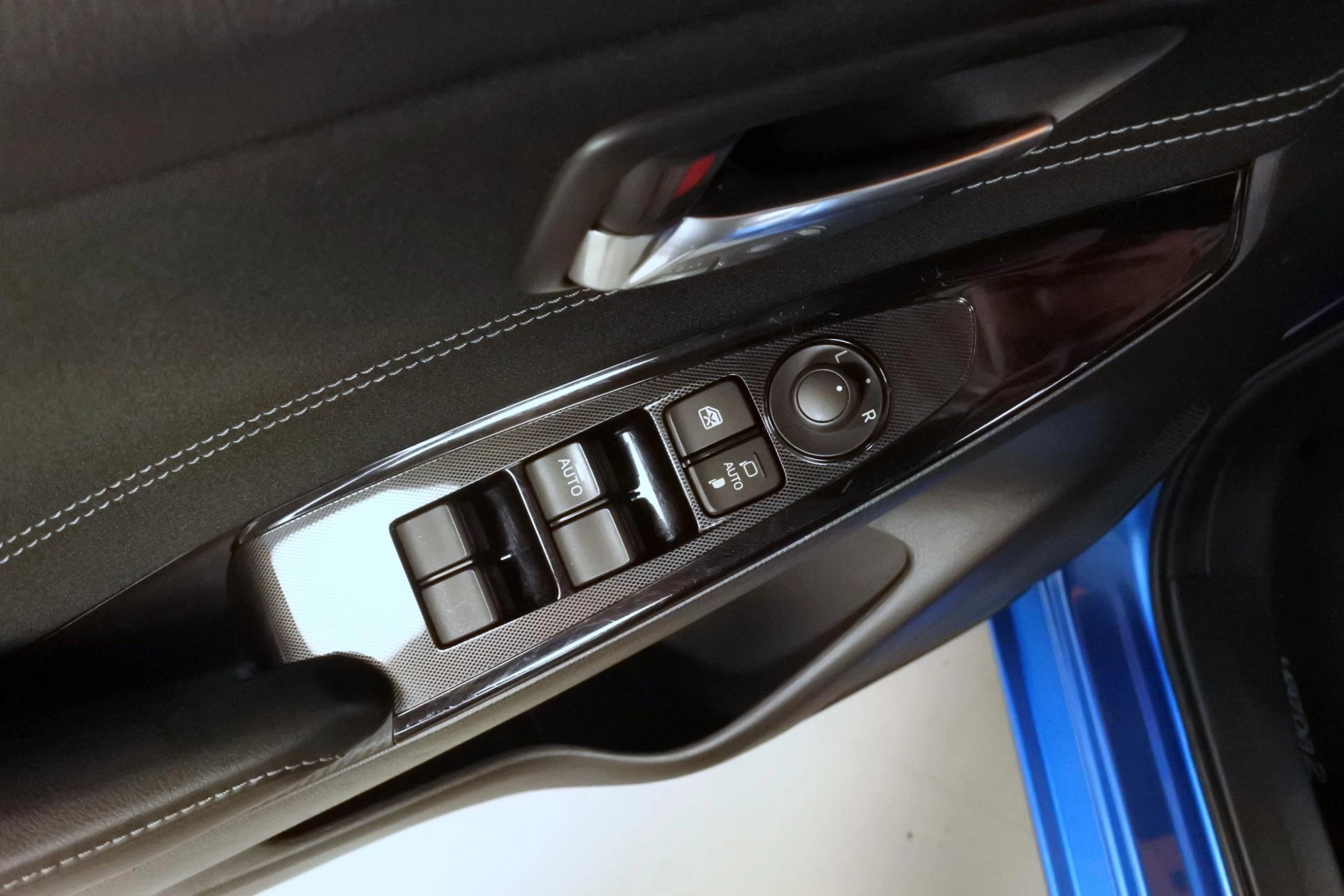 Hoofdafbeelding Mazda 2