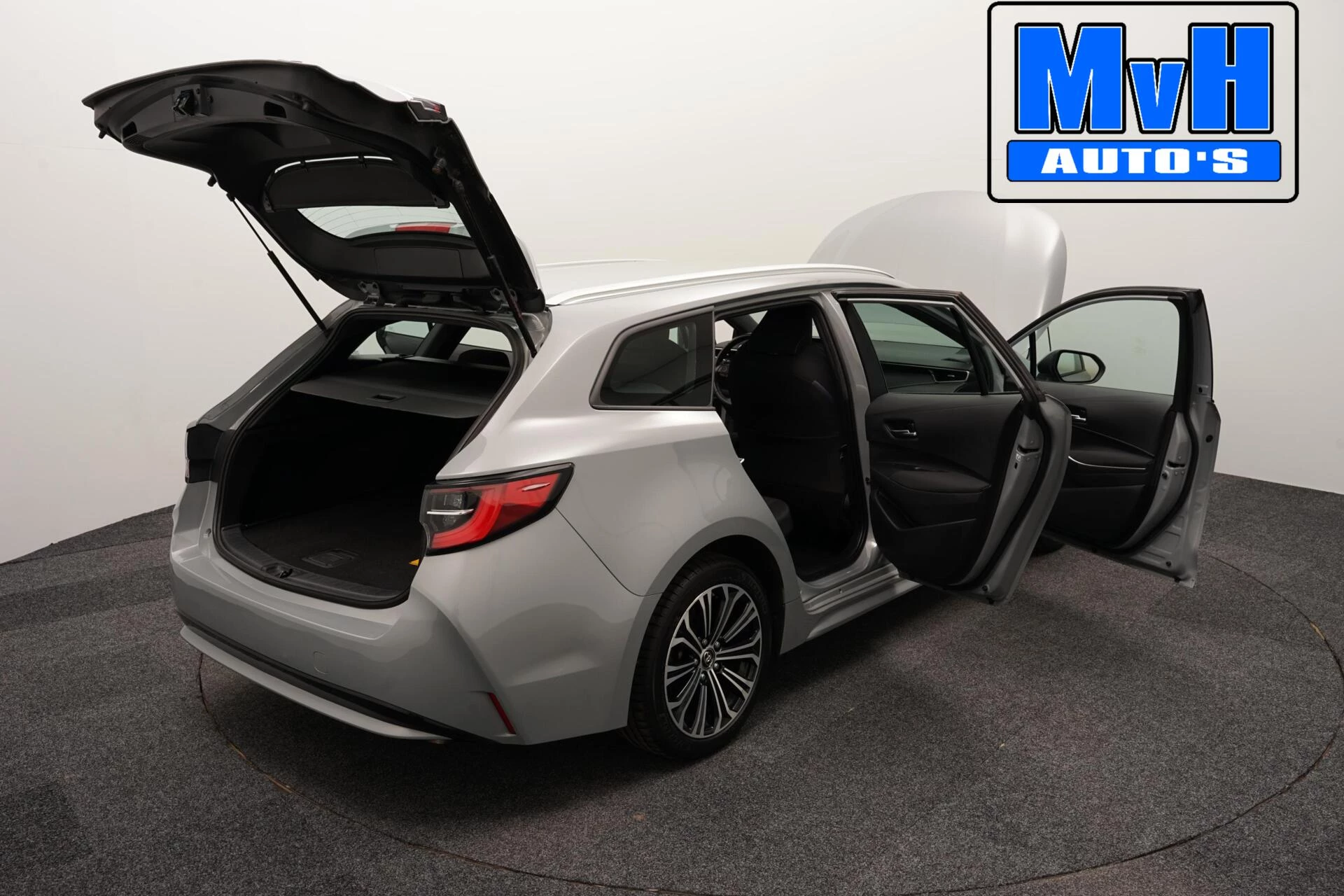 Hoofdafbeelding Toyota Corolla Touring Sports