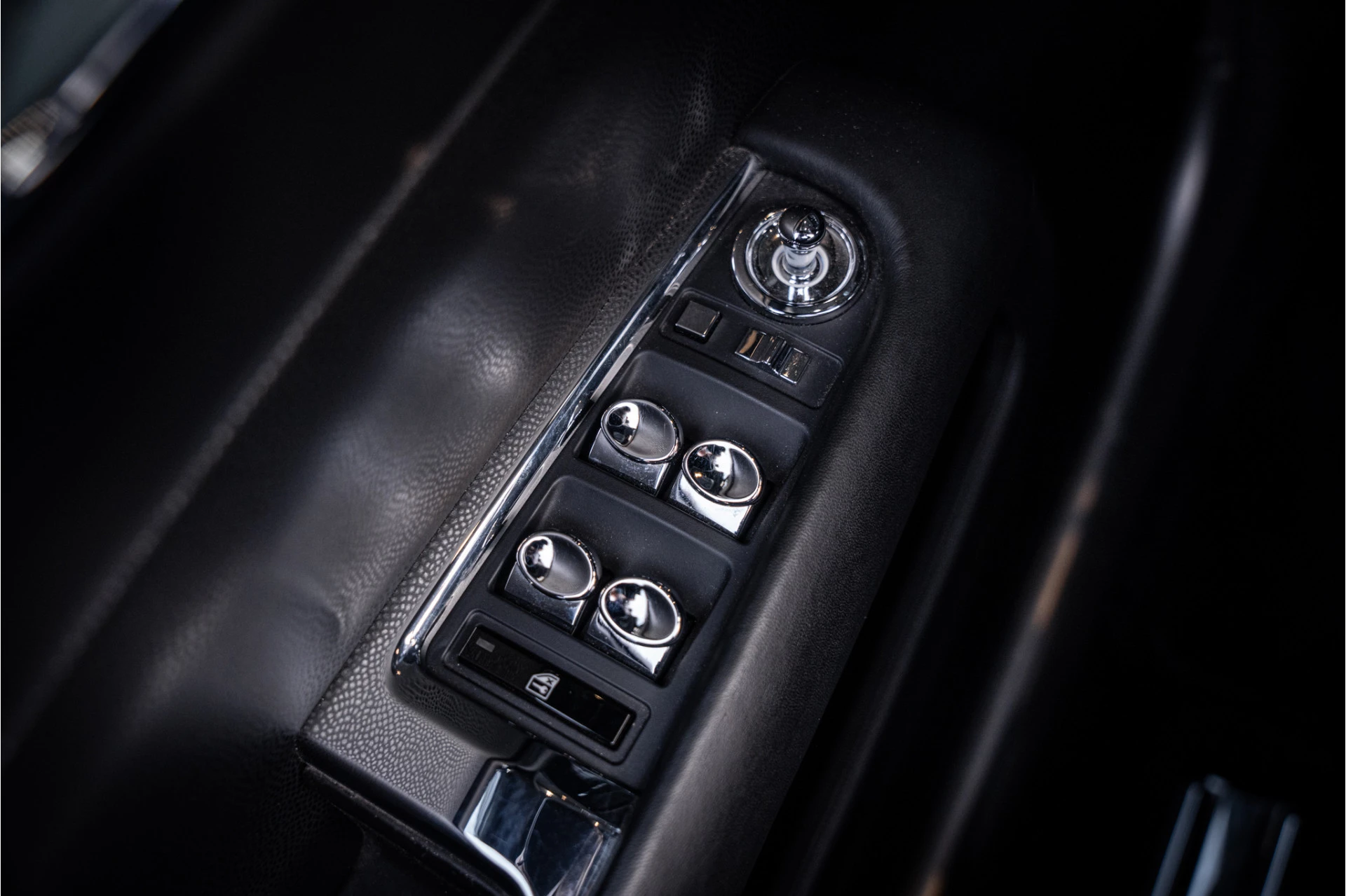 Hoofdafbeelding Rolls-Royce Dawn