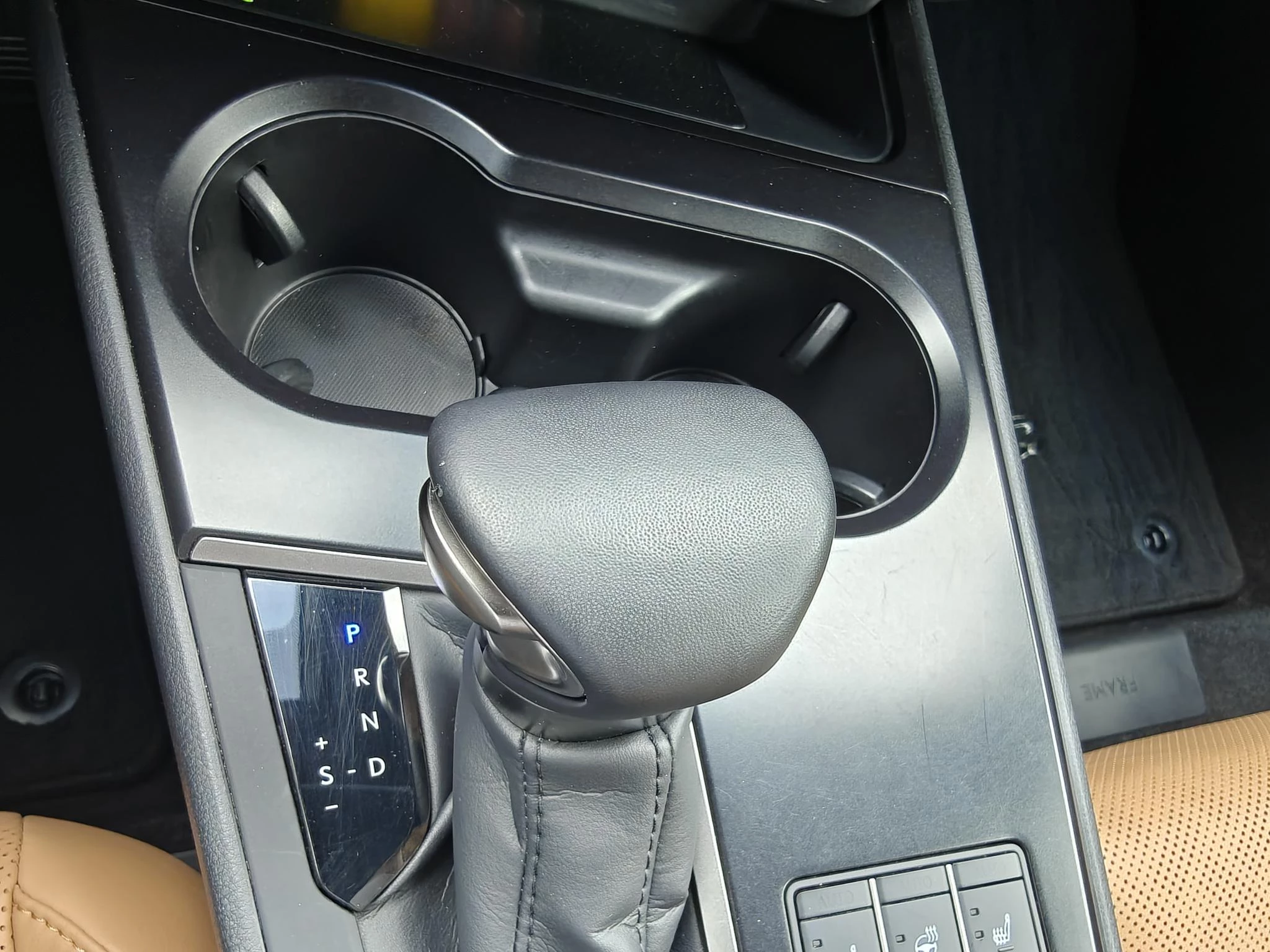 Hoofdafbeelding Lexus UX