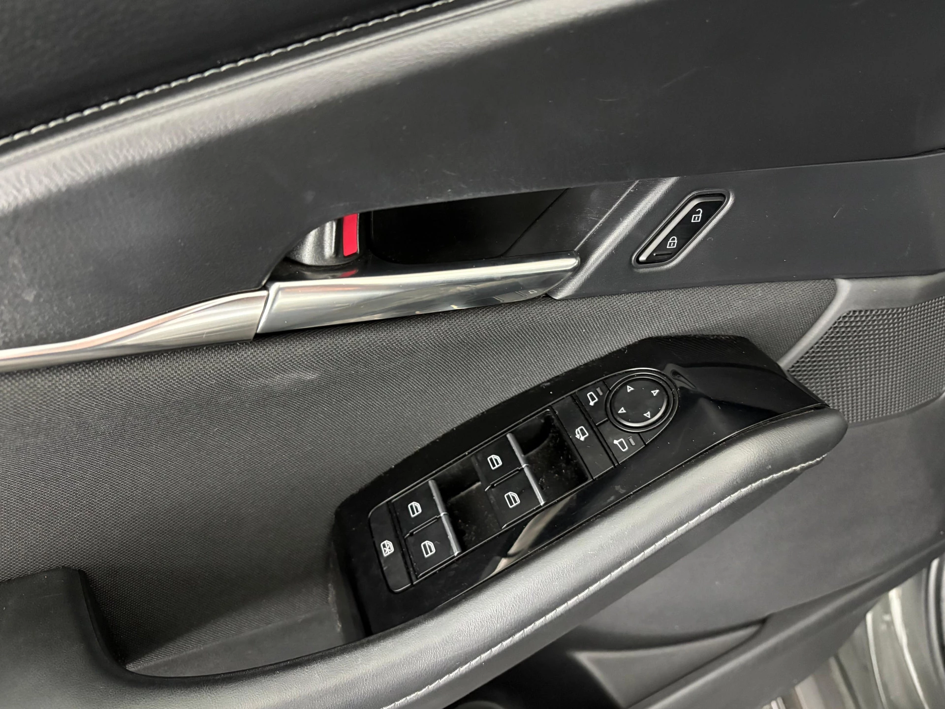 Hoofdafbeelding Mazda CX-30