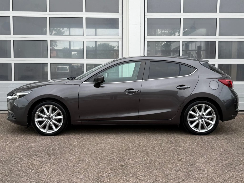 Hoofdafbeelding Mazda 3