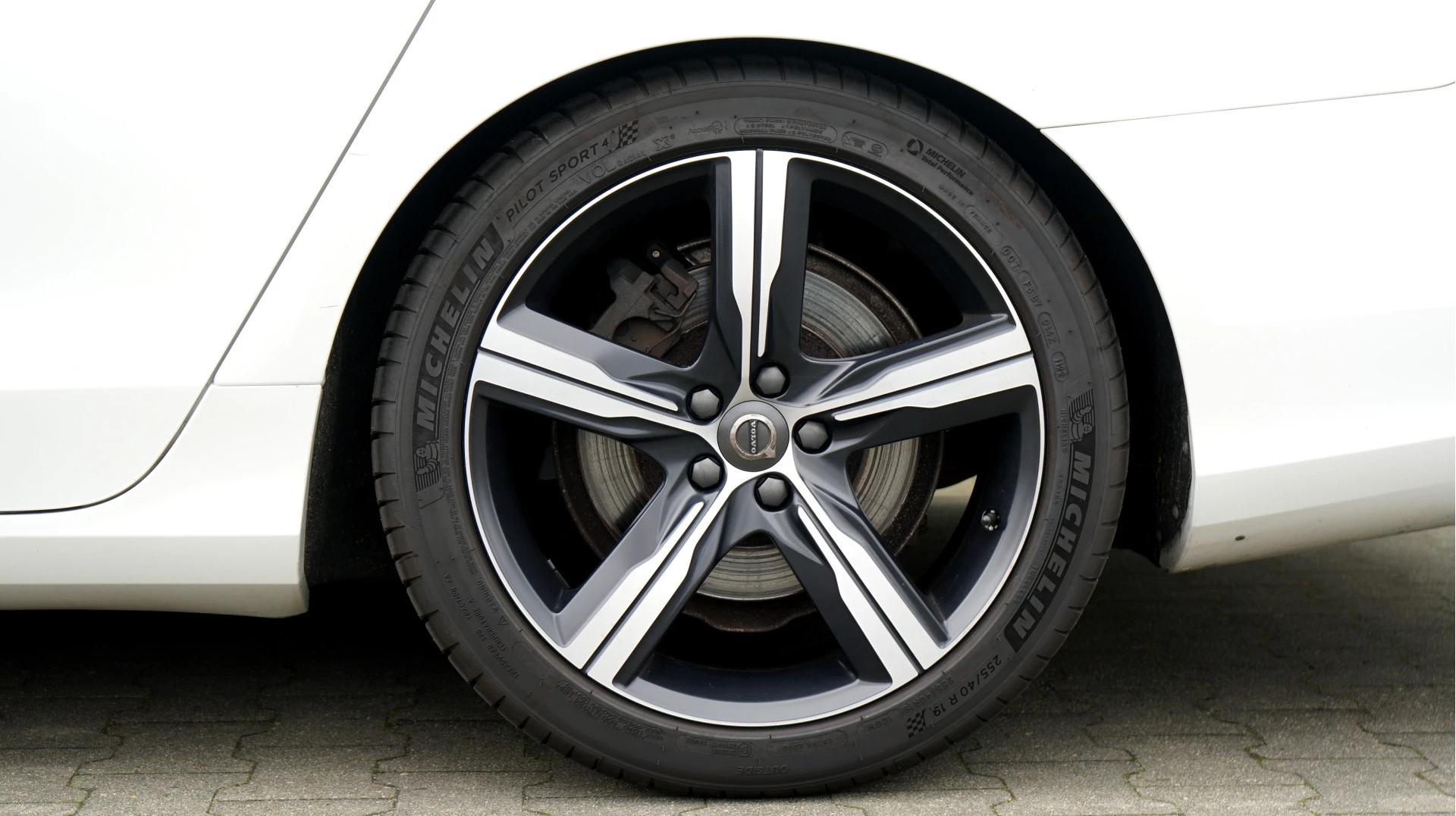 Hoofdafbeelding Volvo V90