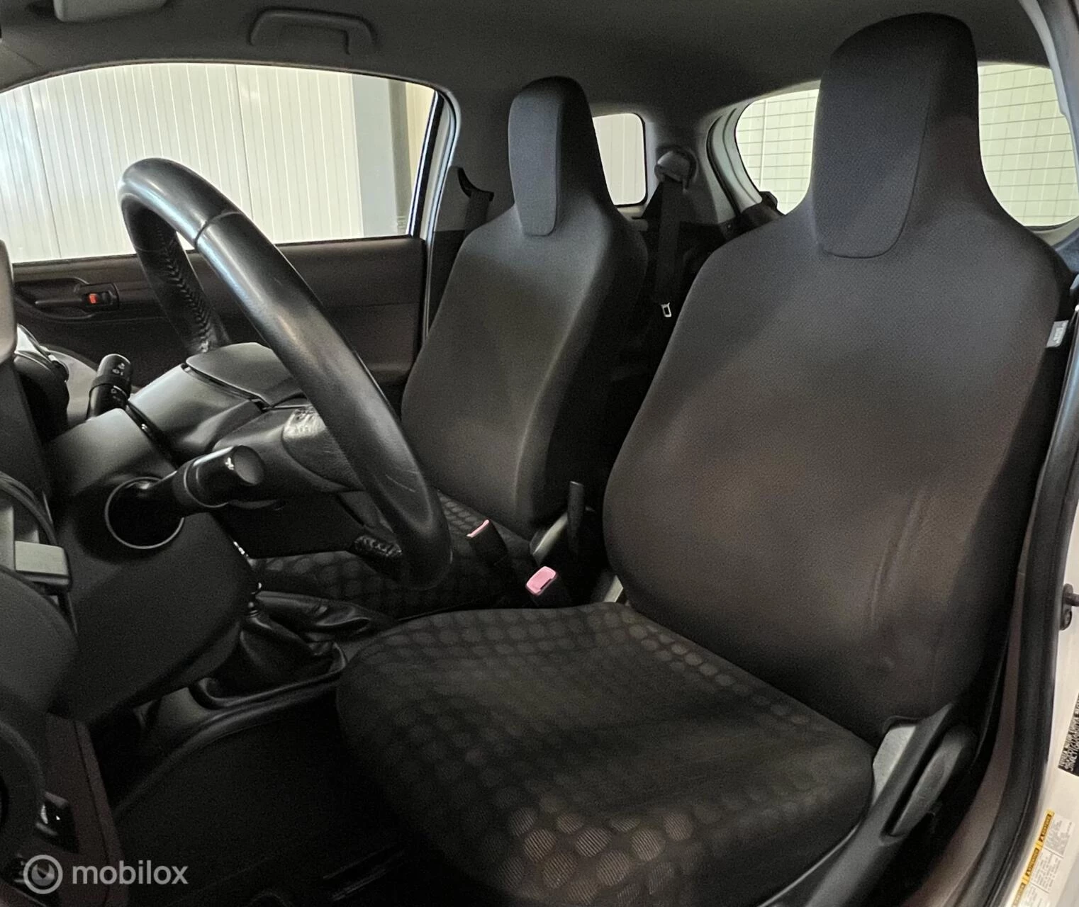 Hoofdafbeelding Toyota iQ