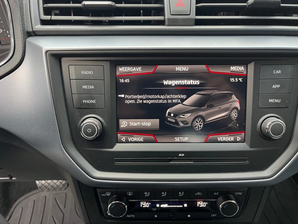 Hoofdafbeelding SEAT Arona