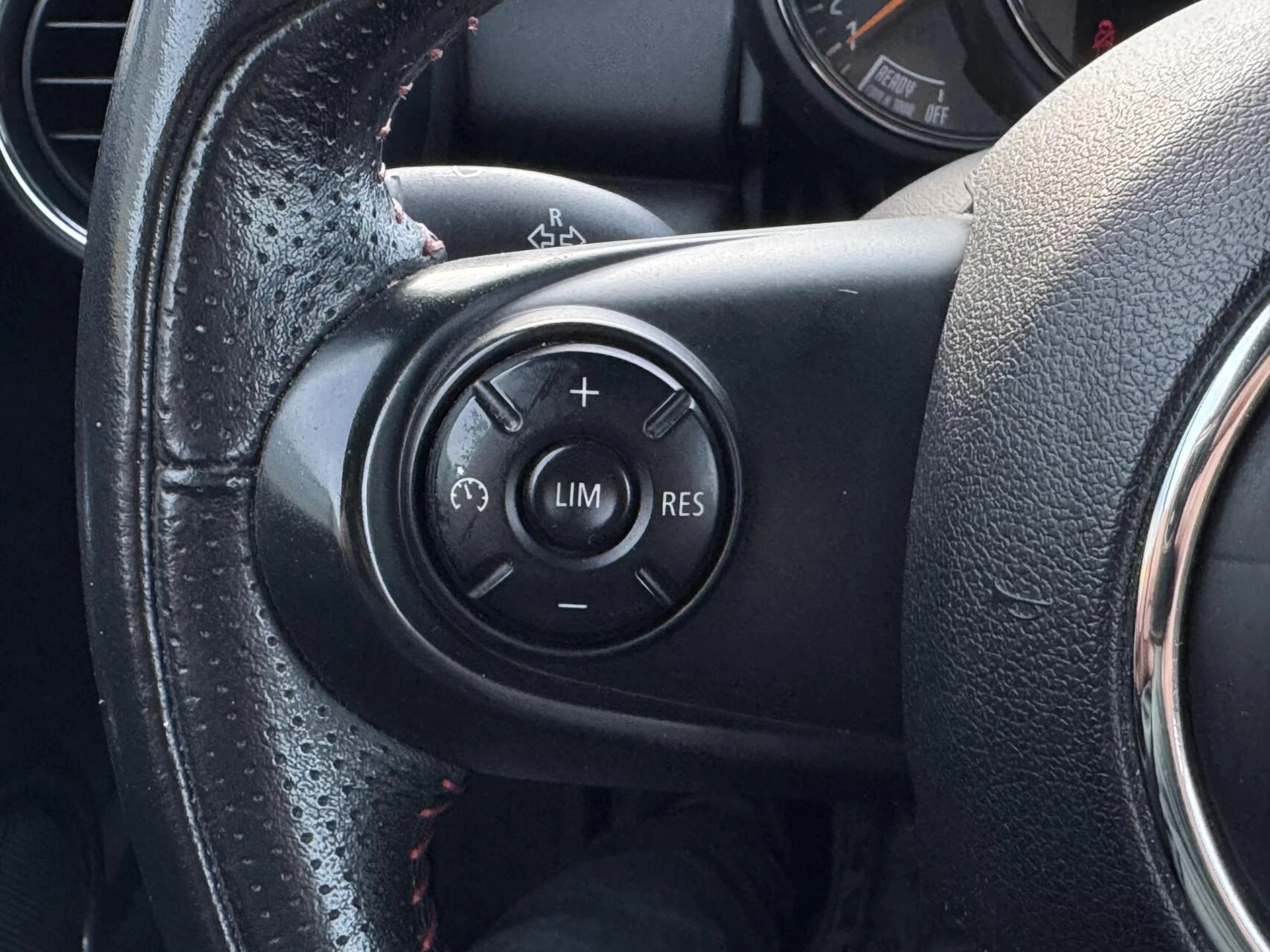 Hoofdafbeelding MINI One