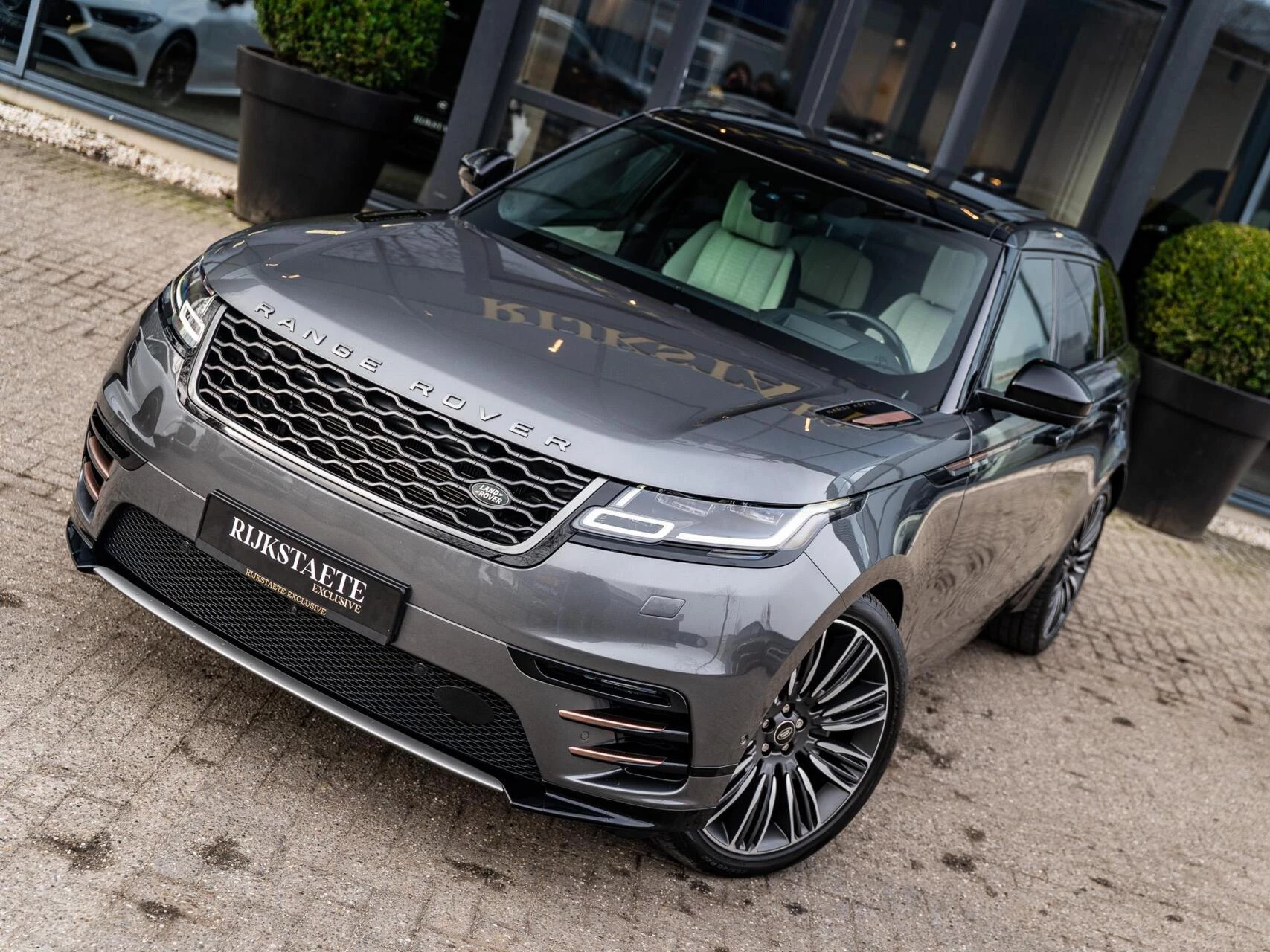 Hoofdafbeelding Land Rover Range Rover Velar