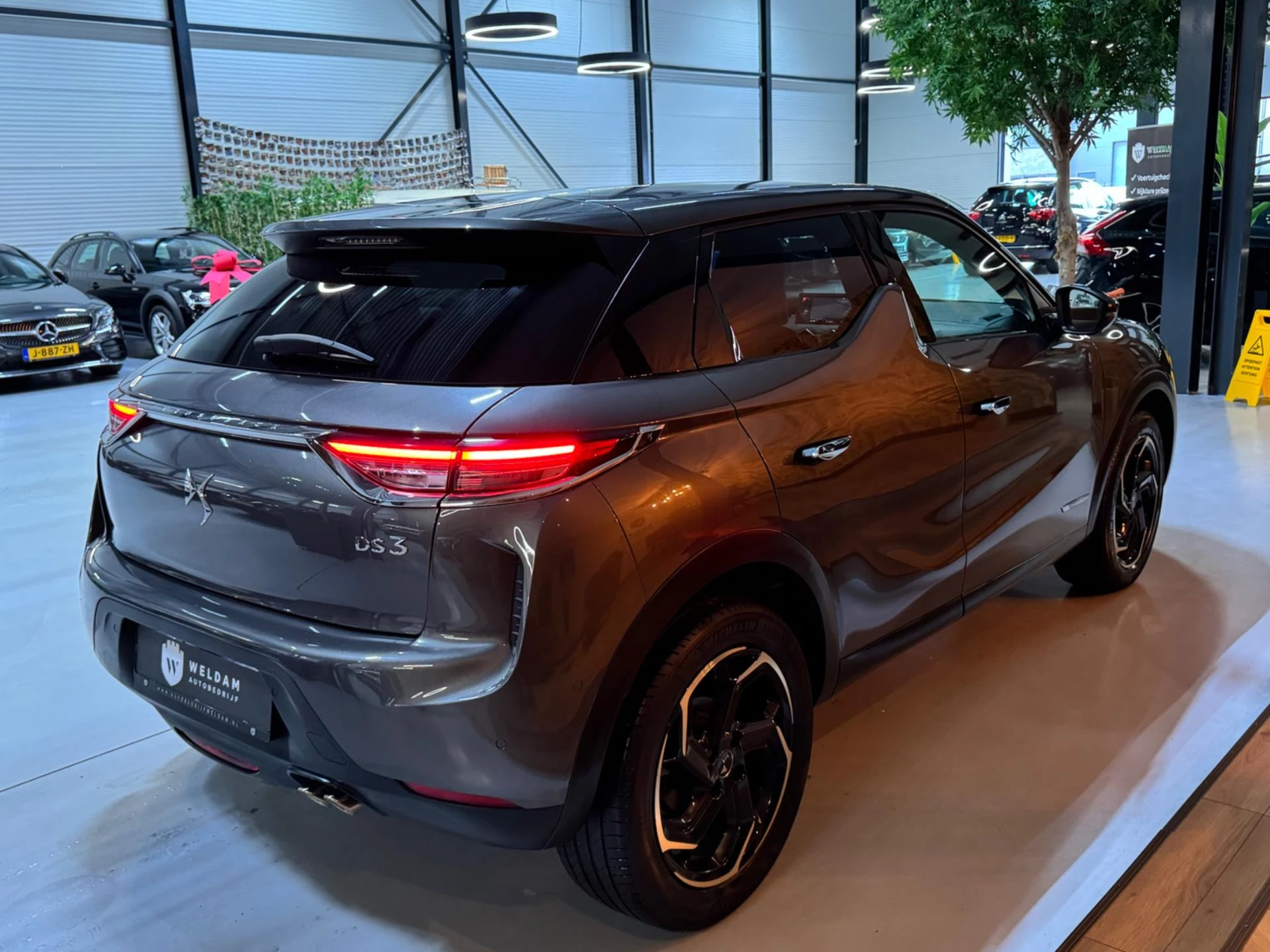 Hoofdafbeelding DS DS 3