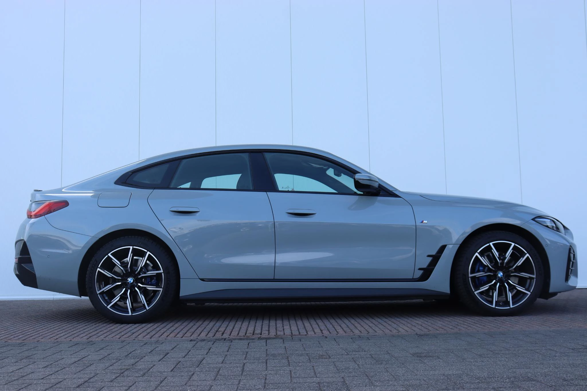 Hoofdafbeelding BMW i4