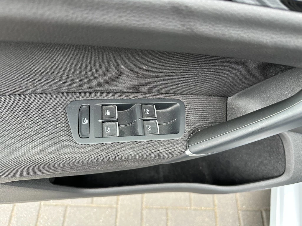 Hoofdafbeelding Volkswagen Golf Sportsvan