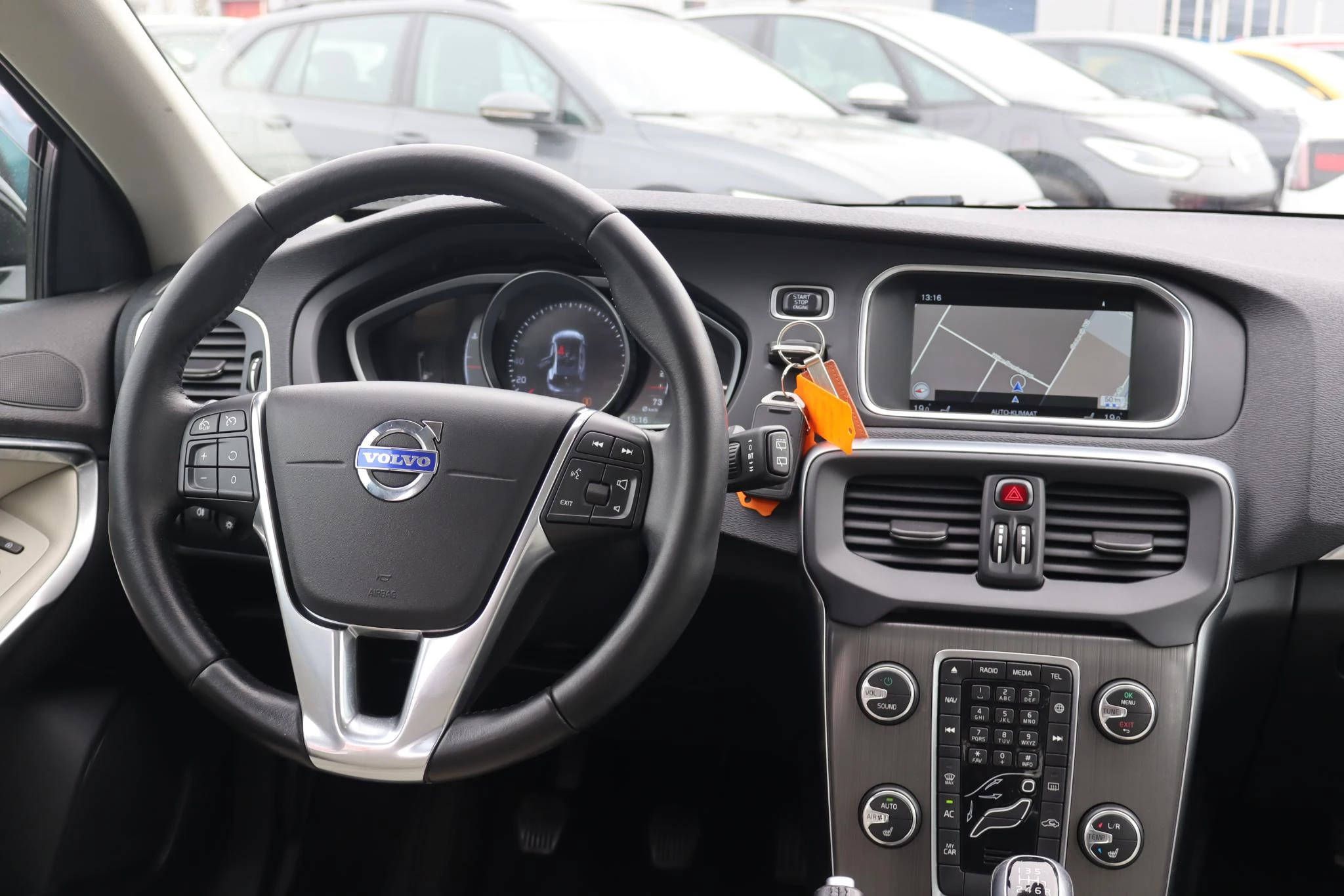 Hoofdafbeelding Volvo V40