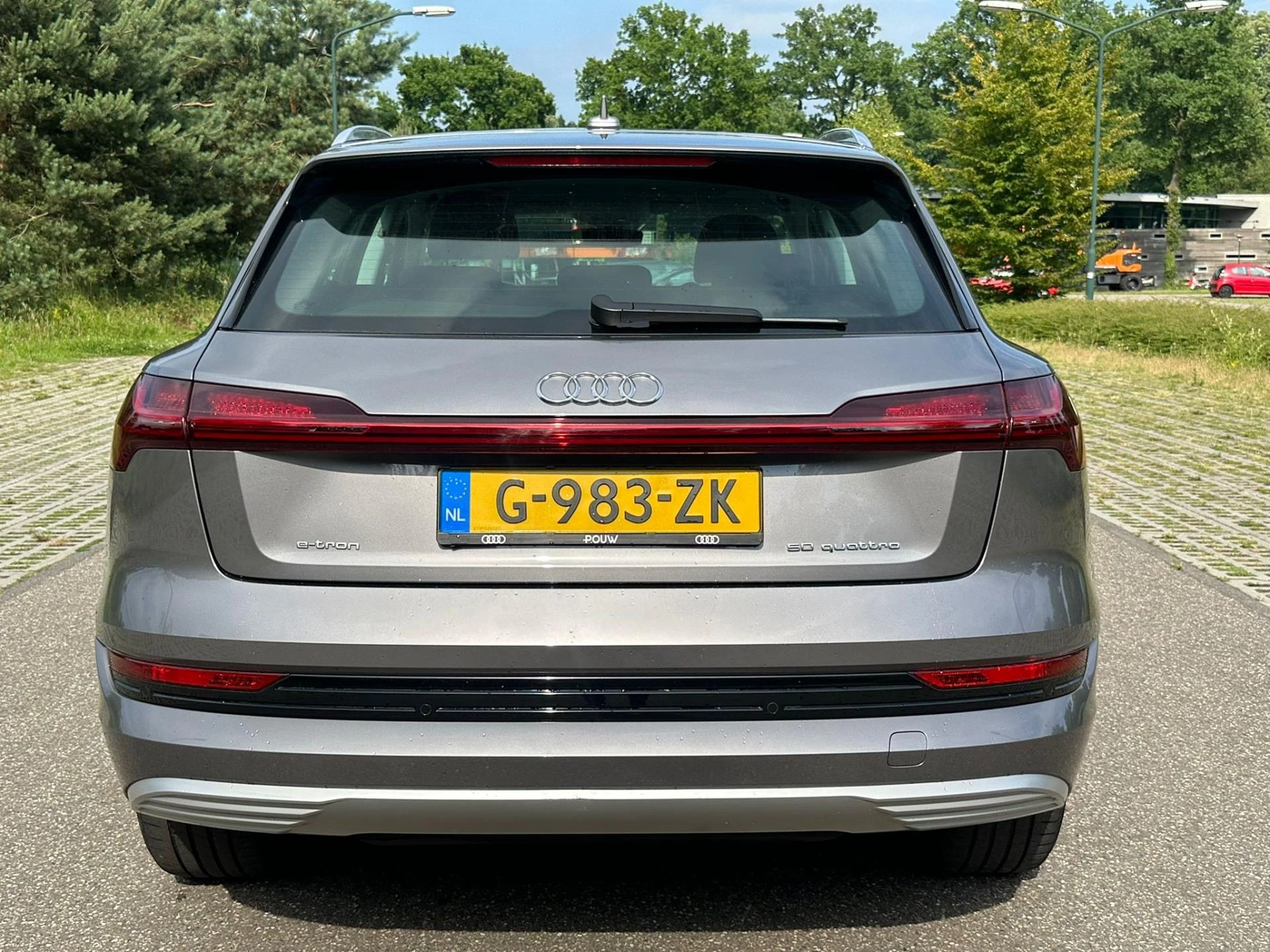 Hoofdafbeelding Audi e-tron