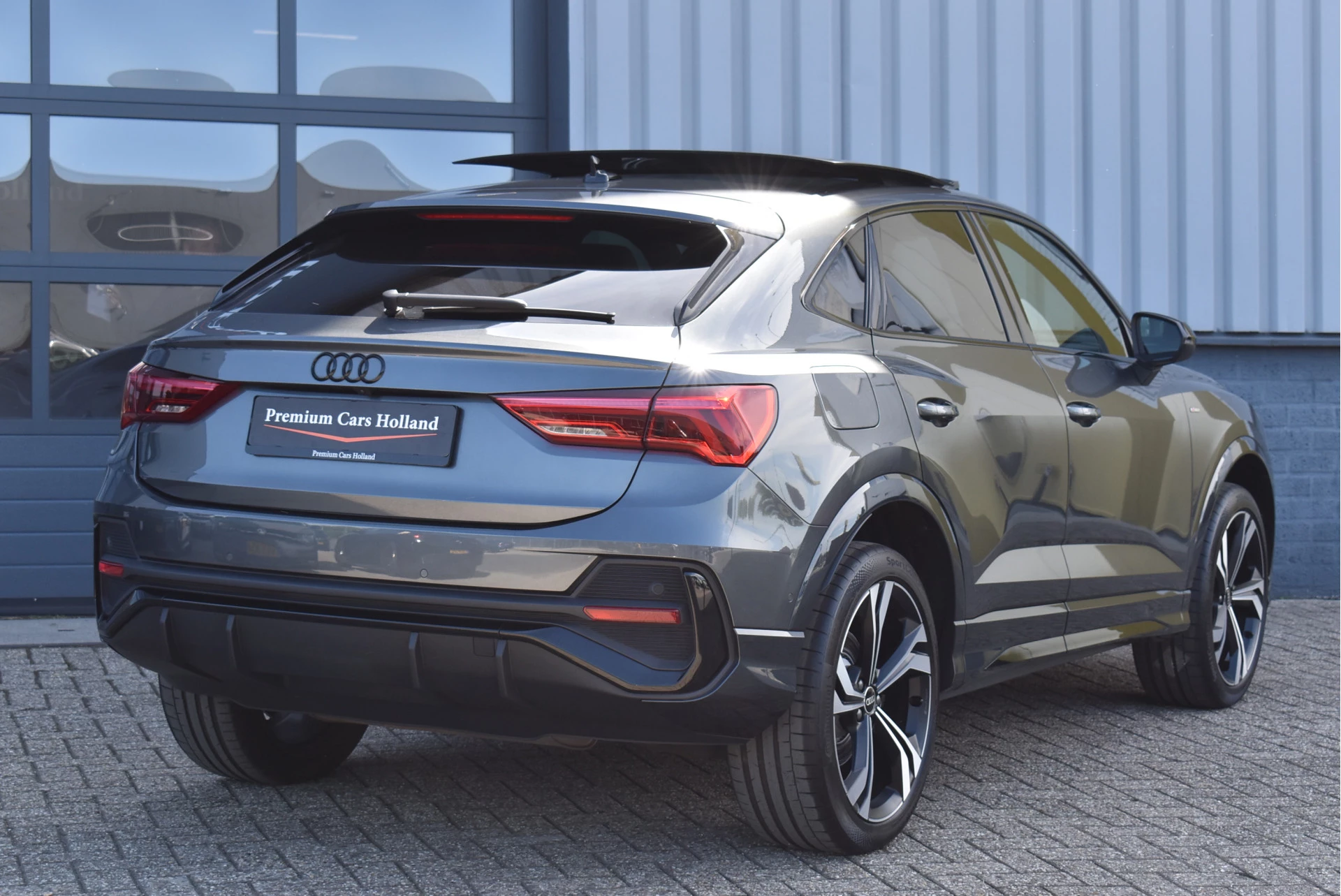 Hoofdafbeelding Audi Q3